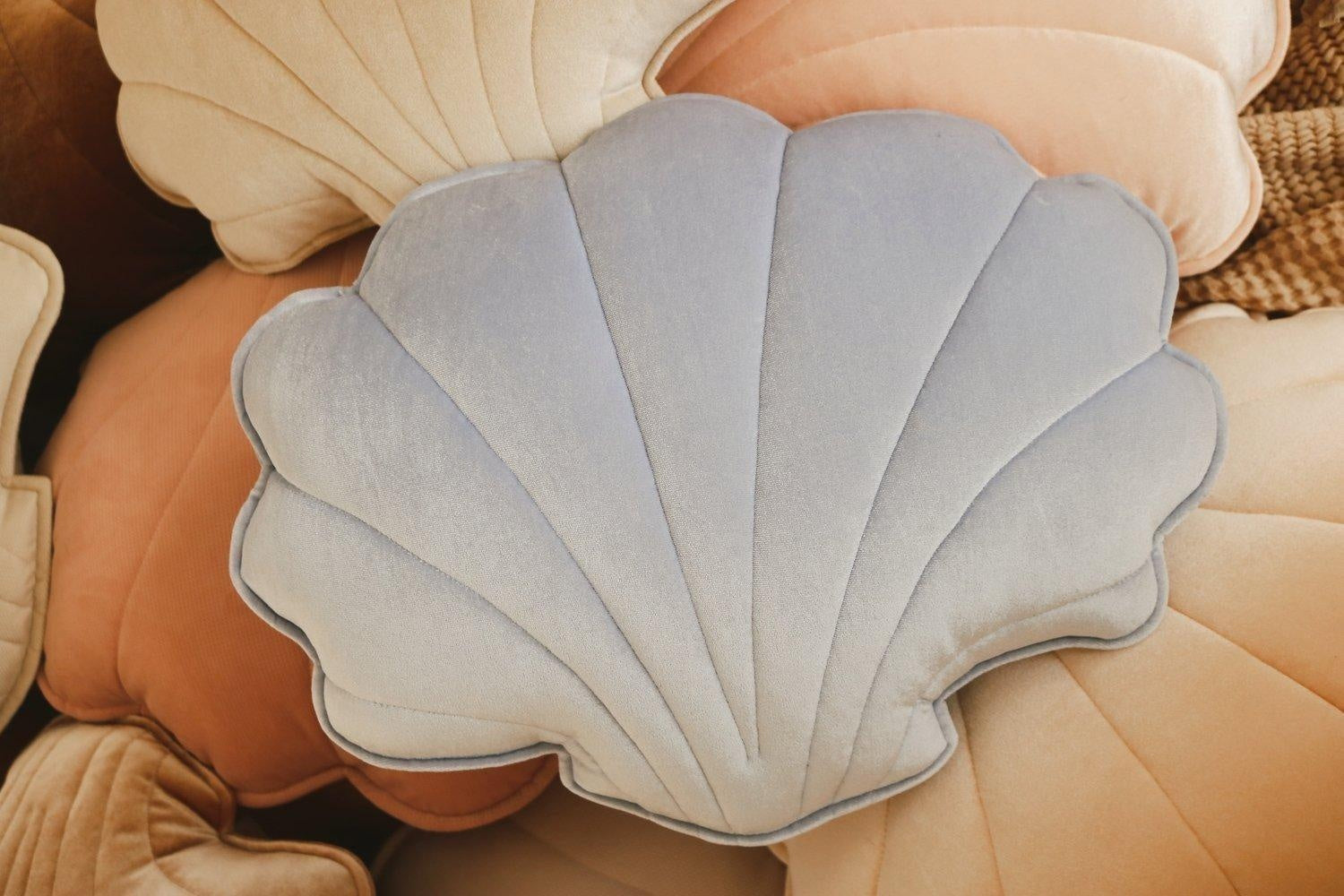 Moi Mili Velvet Blue Pearl Shell Pillow - The Ultimate Comfort Companion