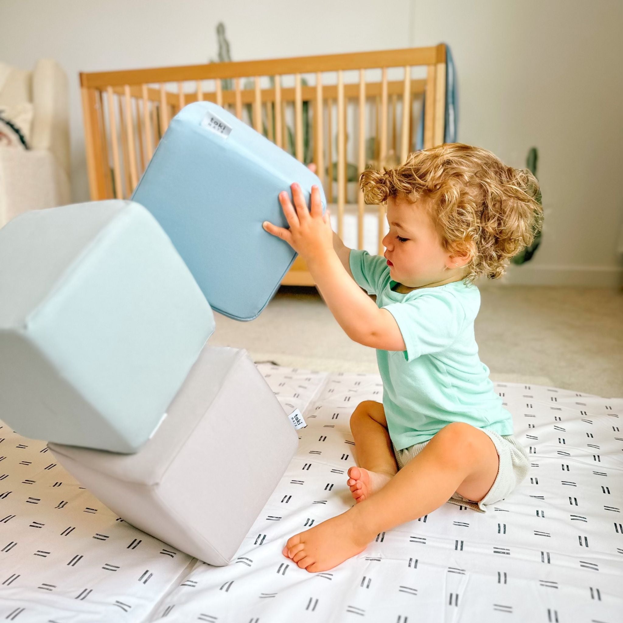Toki Mats Breeze Play Cube - Ignite Your Child's Imagination