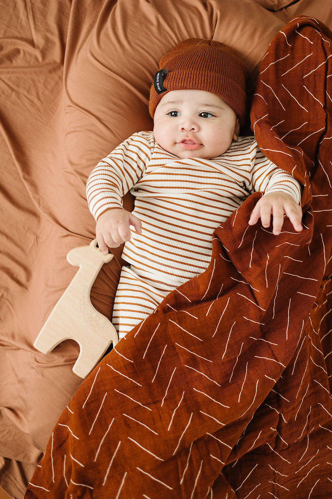 Mebie Baby's Ultra-Soft Rust Bamboo Stretch Swaddle - A Must-Have for Your Little One!
