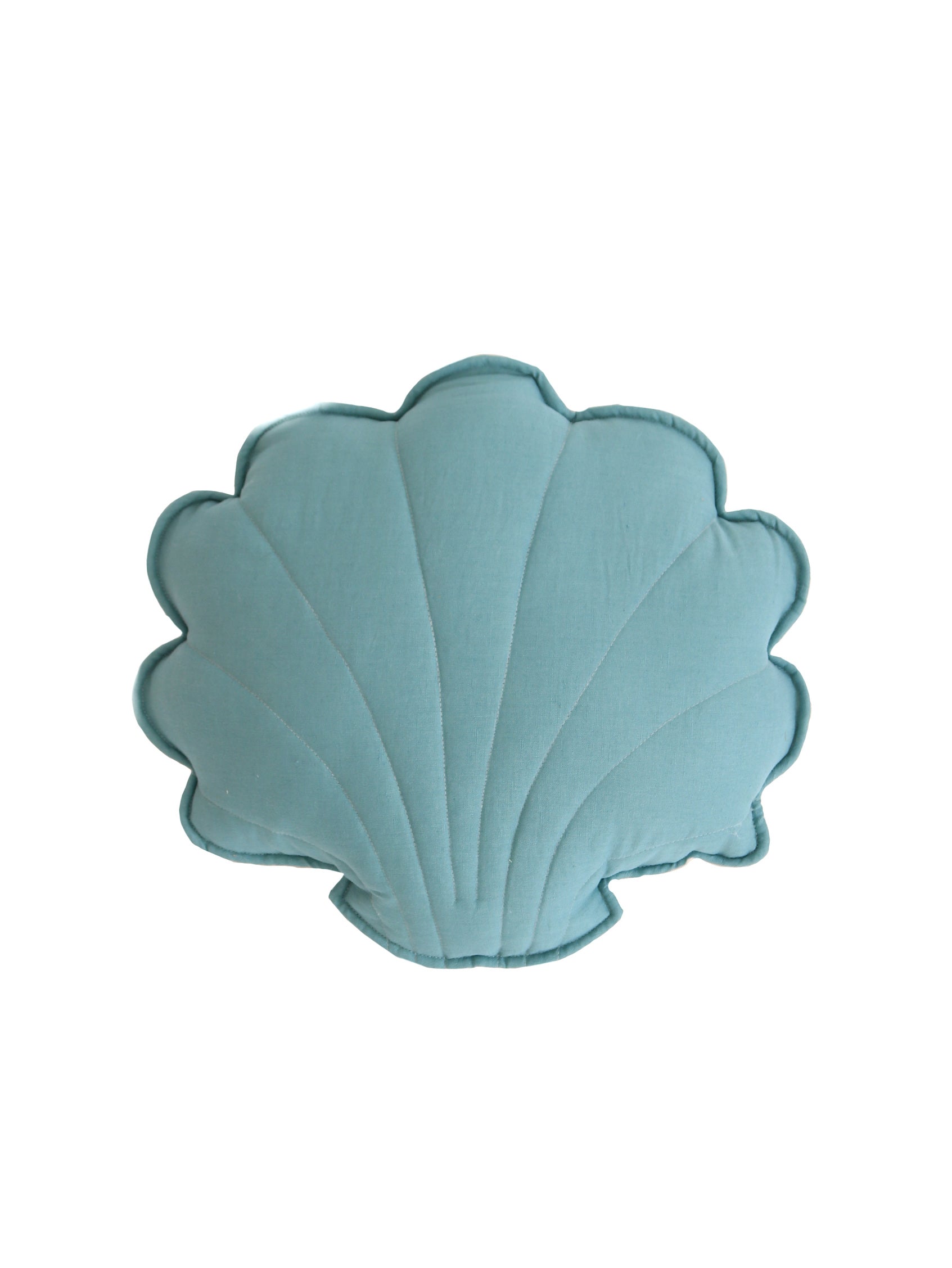 Moi Mili Linen Seashell-Inspired Pillow - Embrace Coastal Comfort