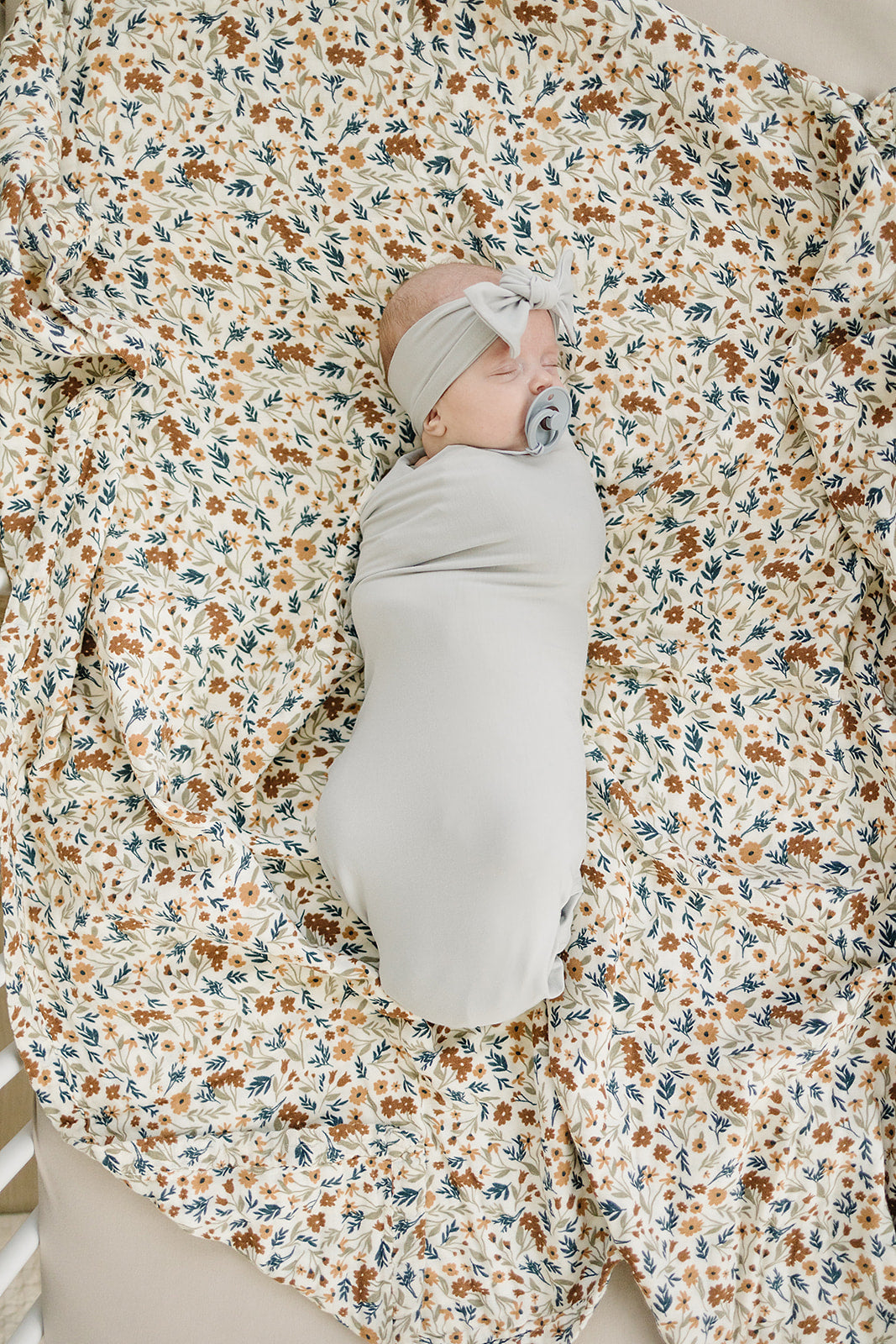 Mebie Baby's Chic & Comfortable Bamboo Stretch Swaddle