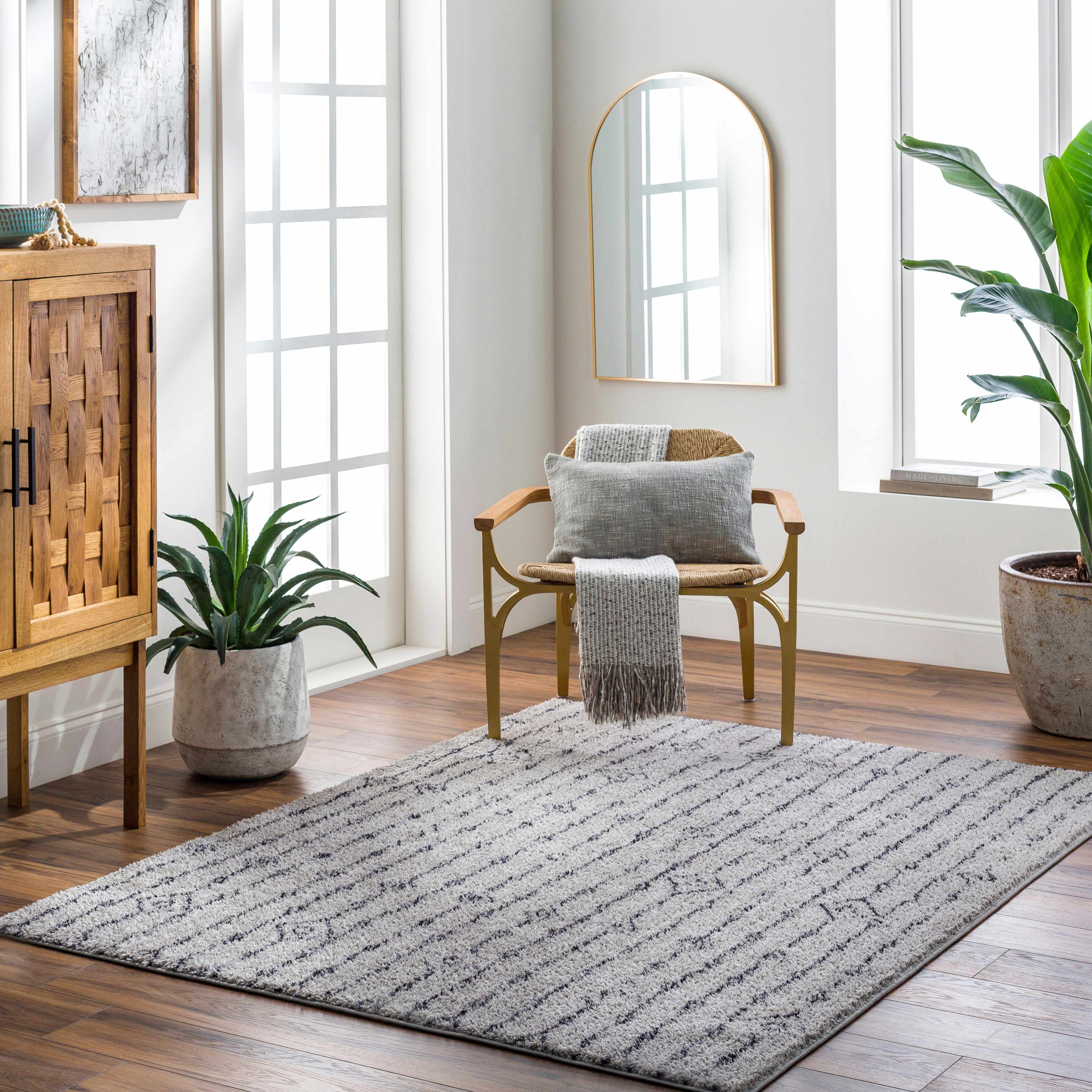 Hauteloom Demi Gray: Your Cozy and Stylish Washable Area Rug