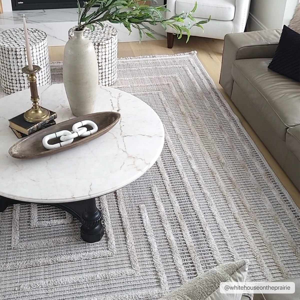 Luxurious Hauteloom Lunao Area Rug
