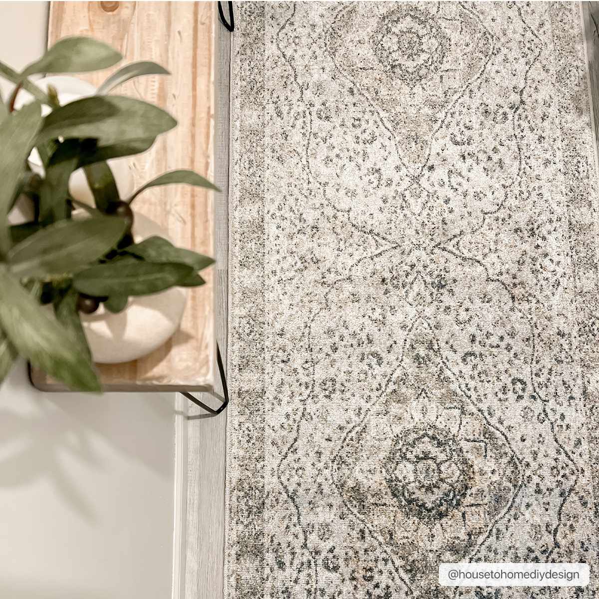 Hauteloom Cara Washable Area Rug - A Must-Have for Your Home!
