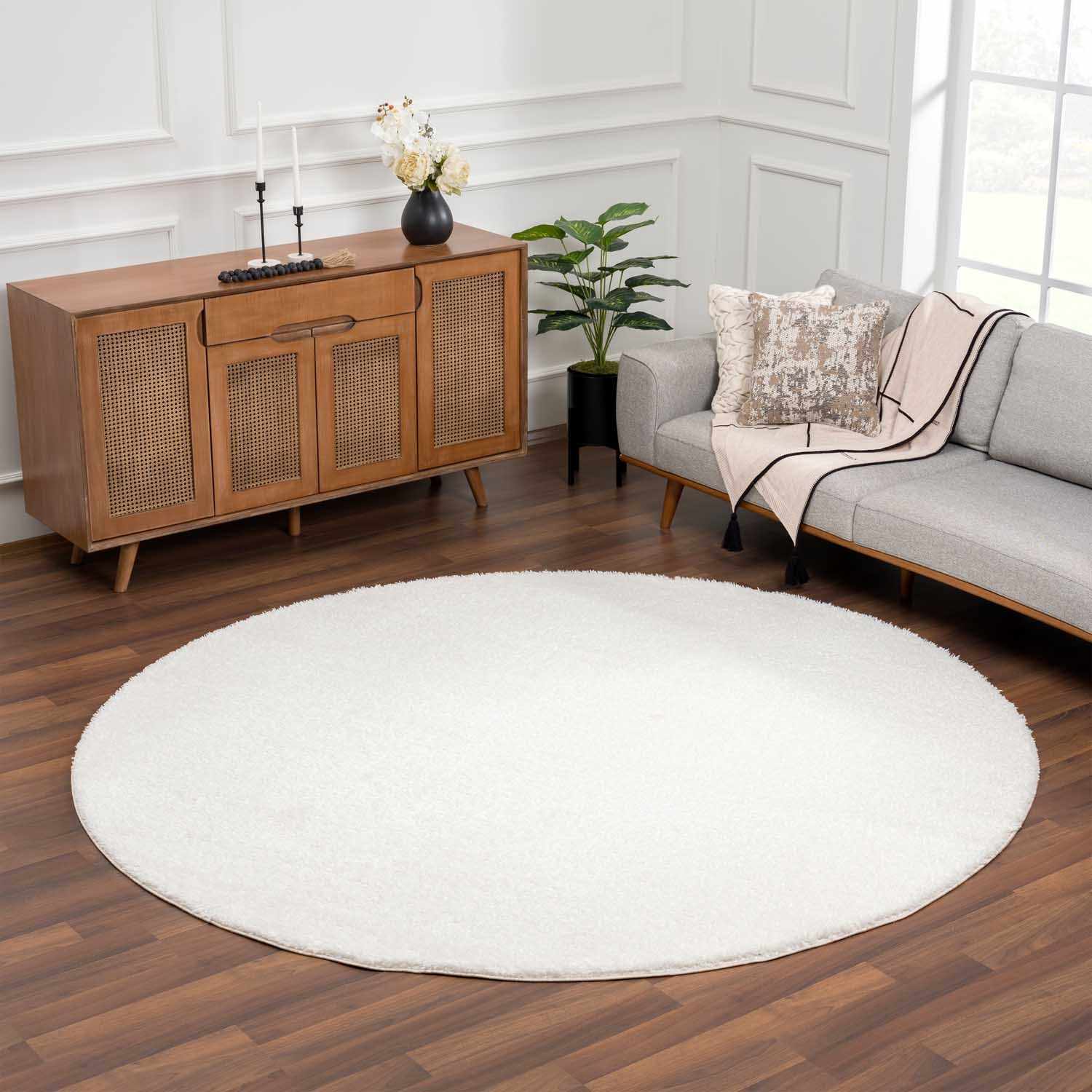 Luxurious Hauteloom Heavenly Cream Plush Rug - A Dreamy Addition to Your Space
