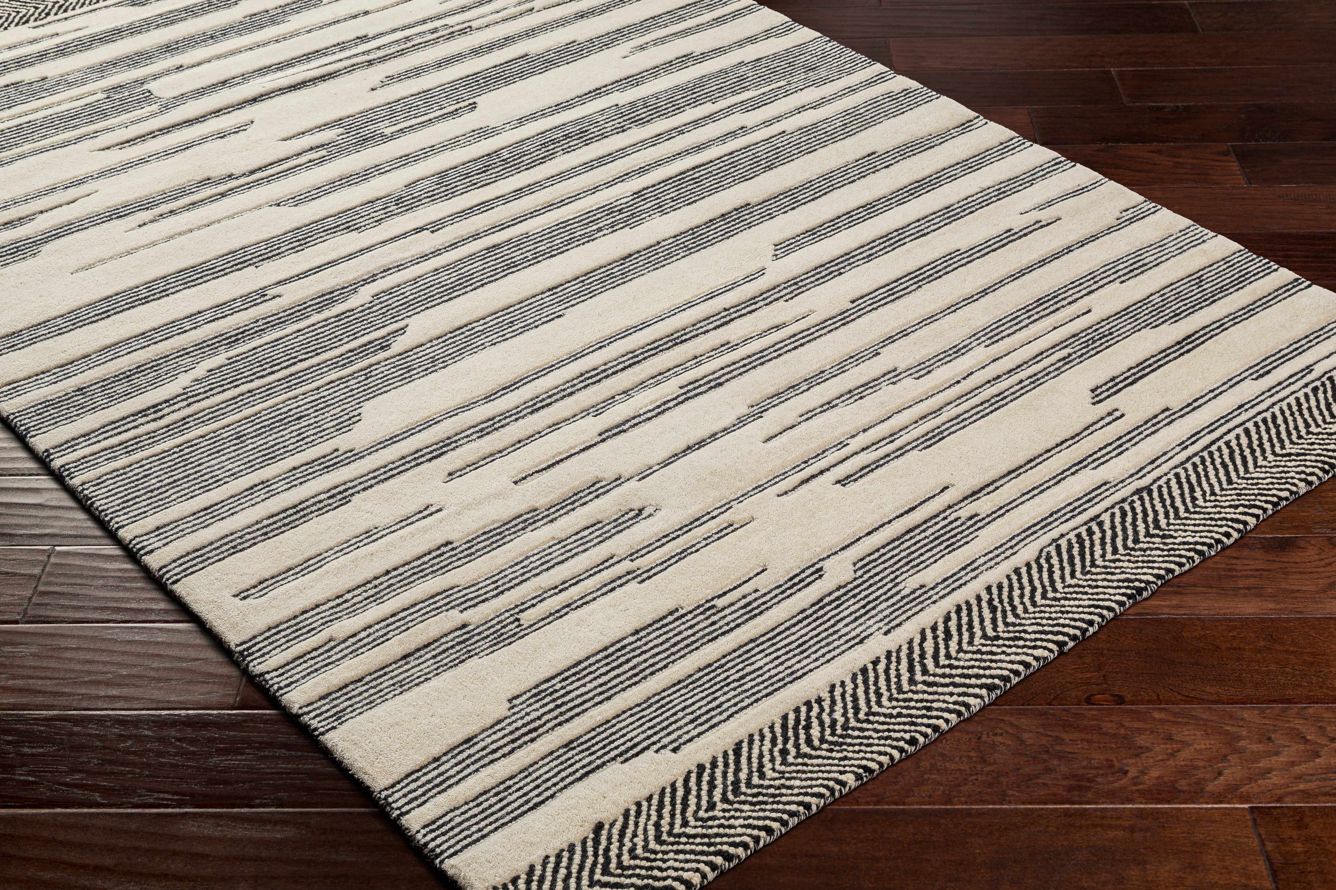 Exquisite Hauteloom Jay Area Rug