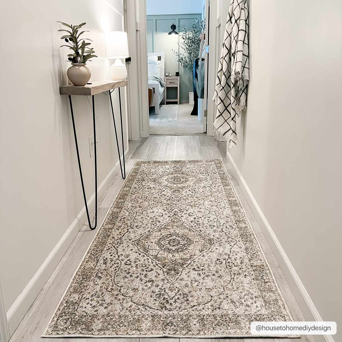 Hauteloom Cara Washable Area Rug - A Must-Have for Your Home!