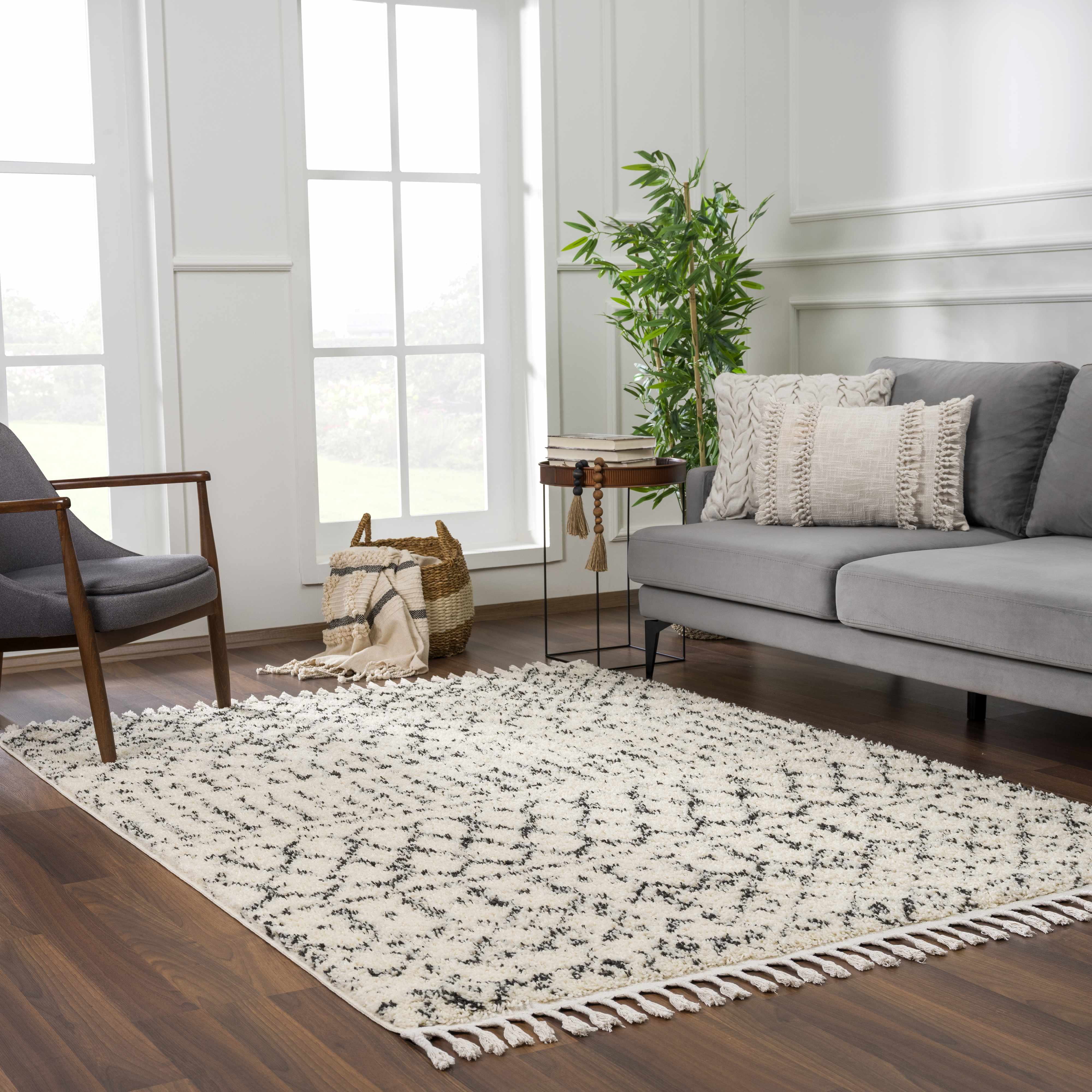 Luxurious Hauteloom Kibureau Cream Trellis Shag Area Rug - Transform Your Space