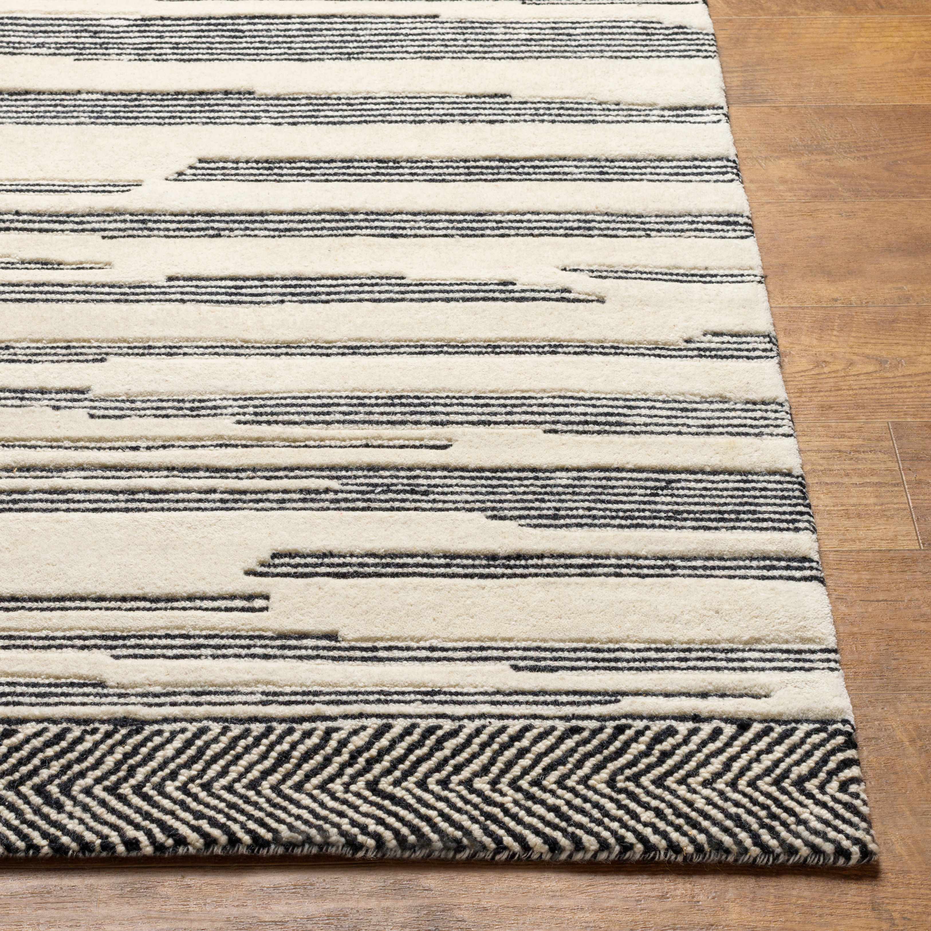Exquisite Hauteloom Jay Area Rug