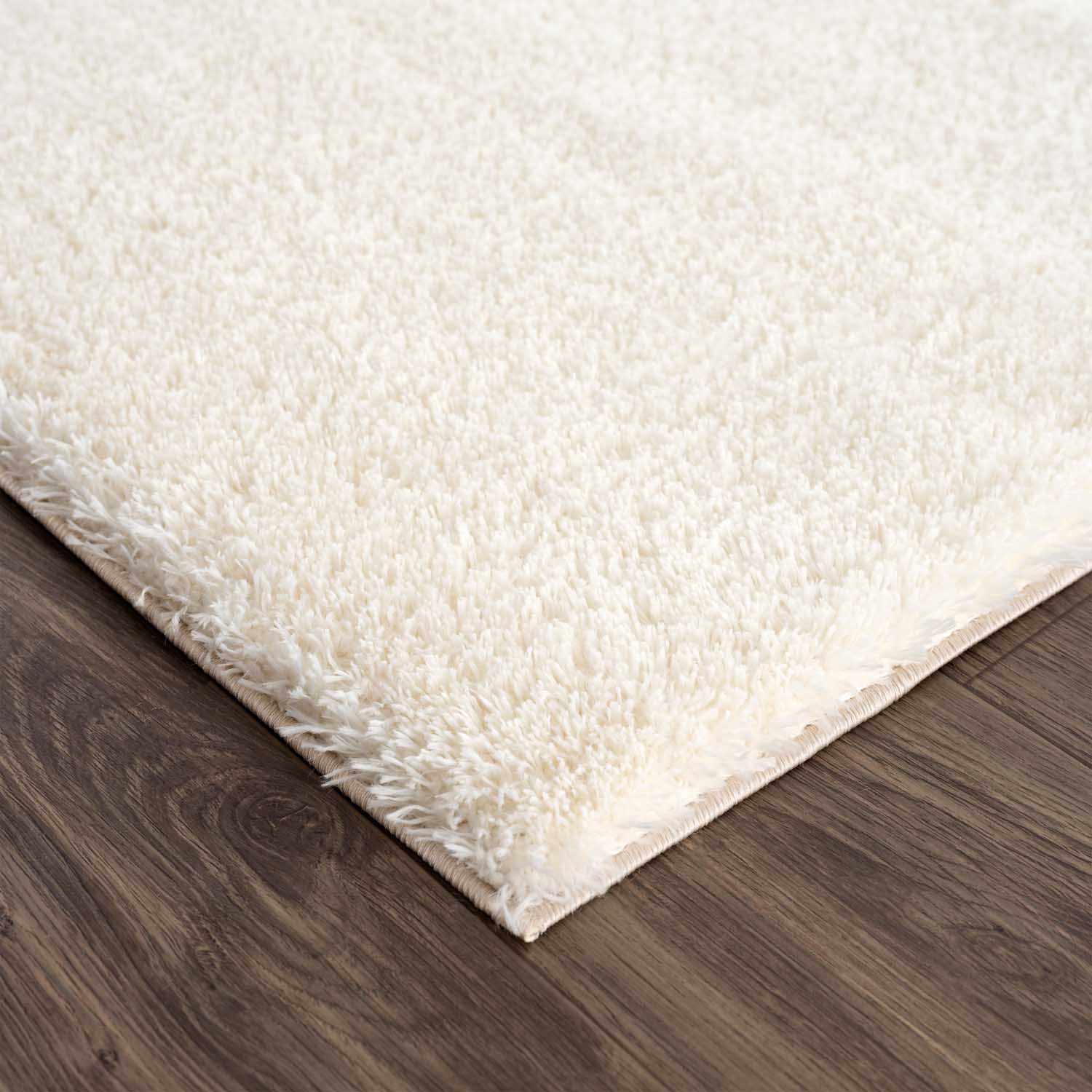 Luxurious Hauteloom Heavenly Cream Plush Rug - A Dreamy Addition to Your Space