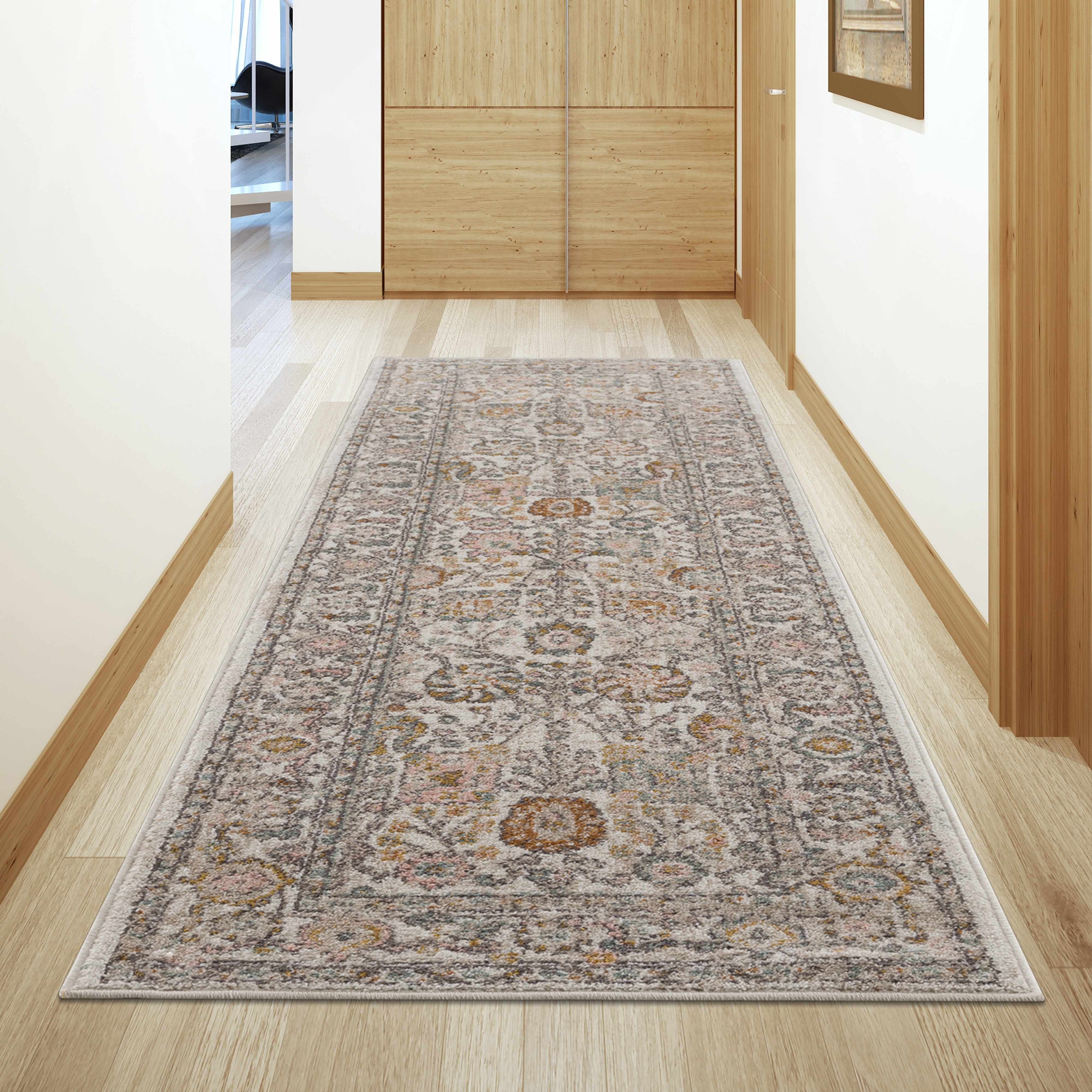 Luxurious Hauteloom Herstmonceux Area Rug - Transform Your Space!