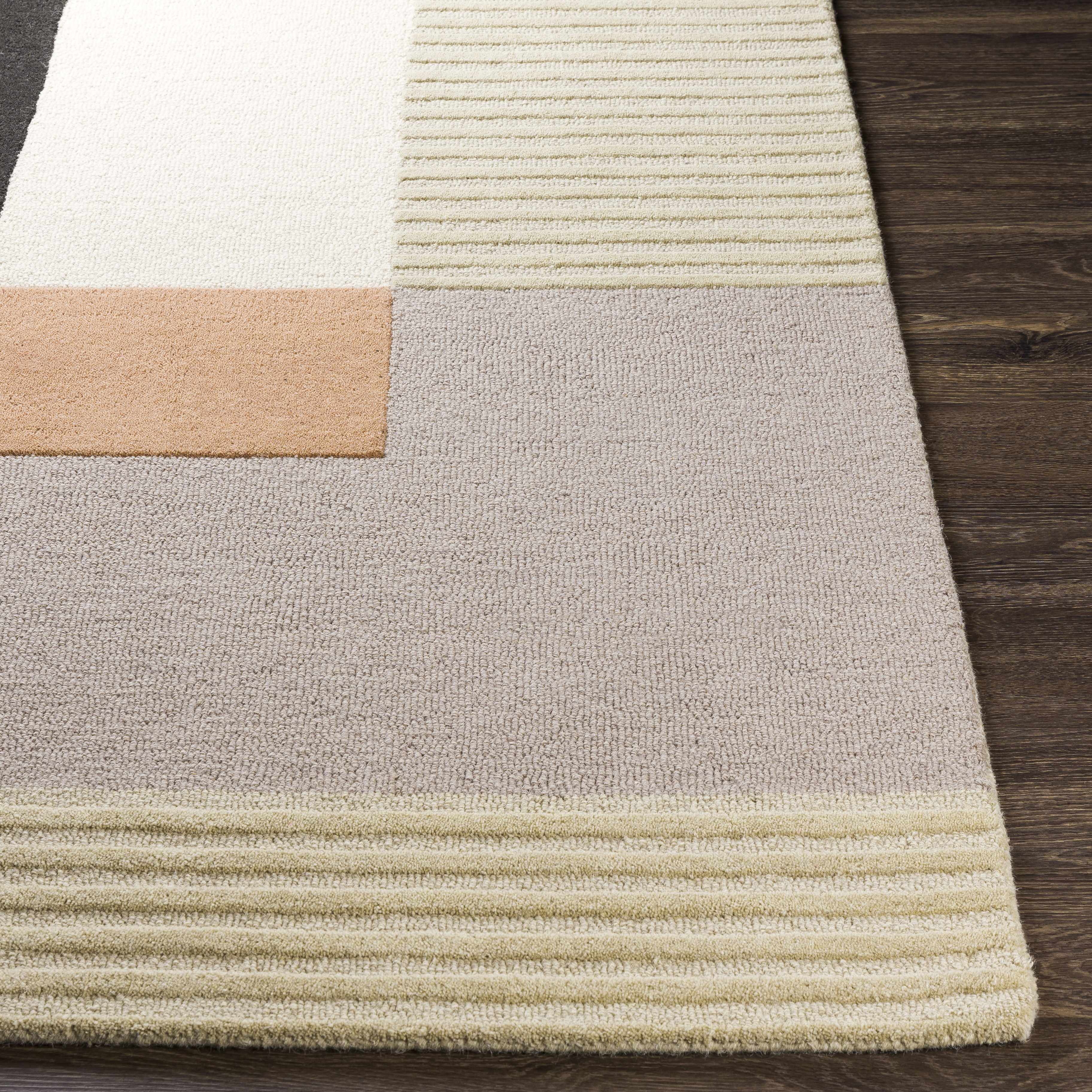 Luxurious Hauteloom Glenmavis Area Rug - Transform Your Space