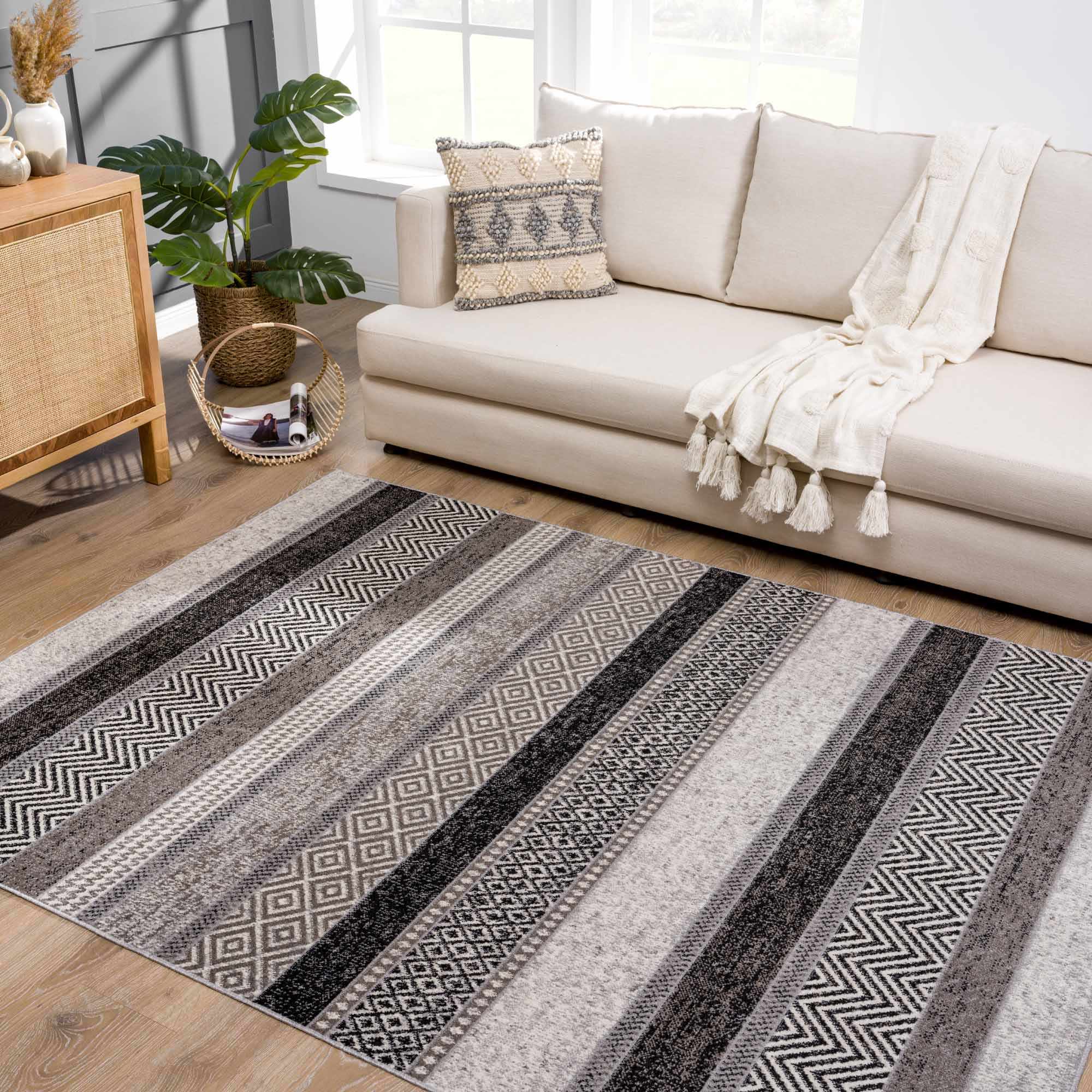 Hauteloom Middlestown Washable Geometric Area Rug - Your Stylish and Practical Floor Solution