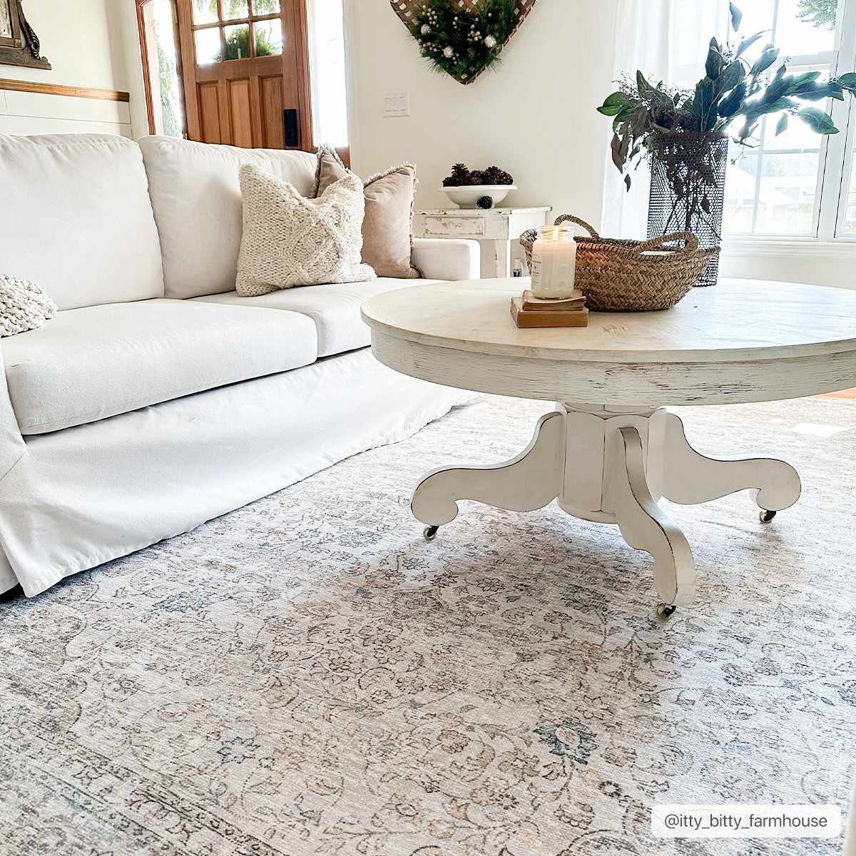 Hauteloom Cream Holi-2301 Washable Area Rug - The Perfect Choice for Your Home