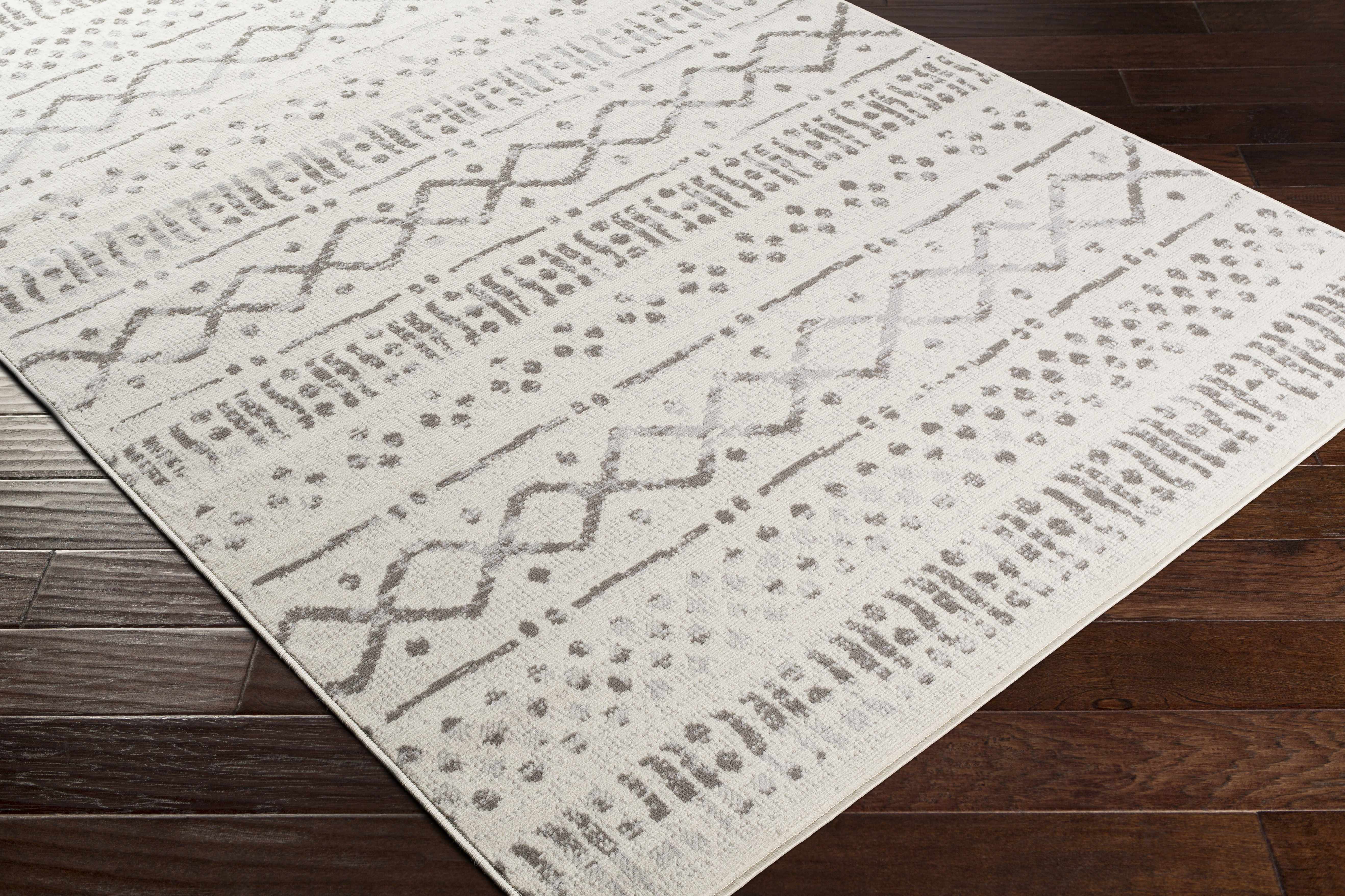 Exquisite Hauteloom Geebung Tribal Area Rug - Transform Your Space
