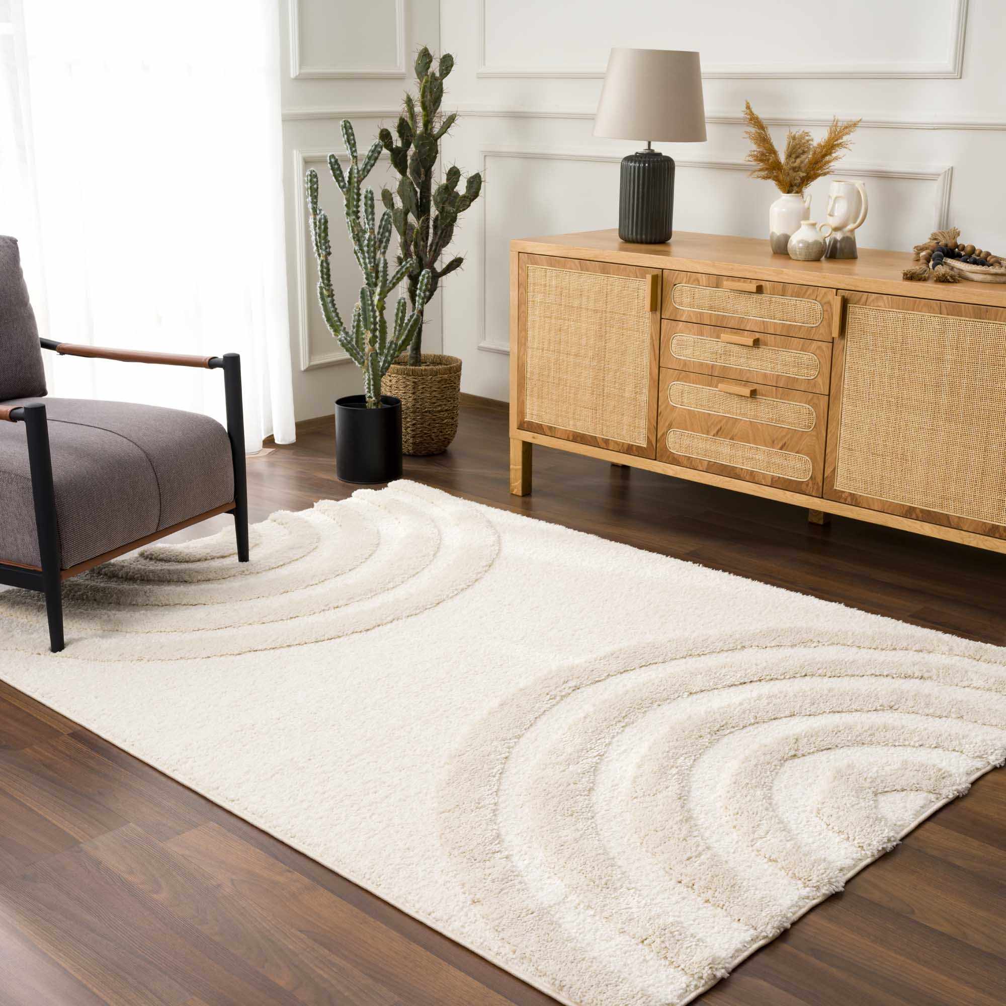 Luxurious Hauteloom Connerton Area Rug