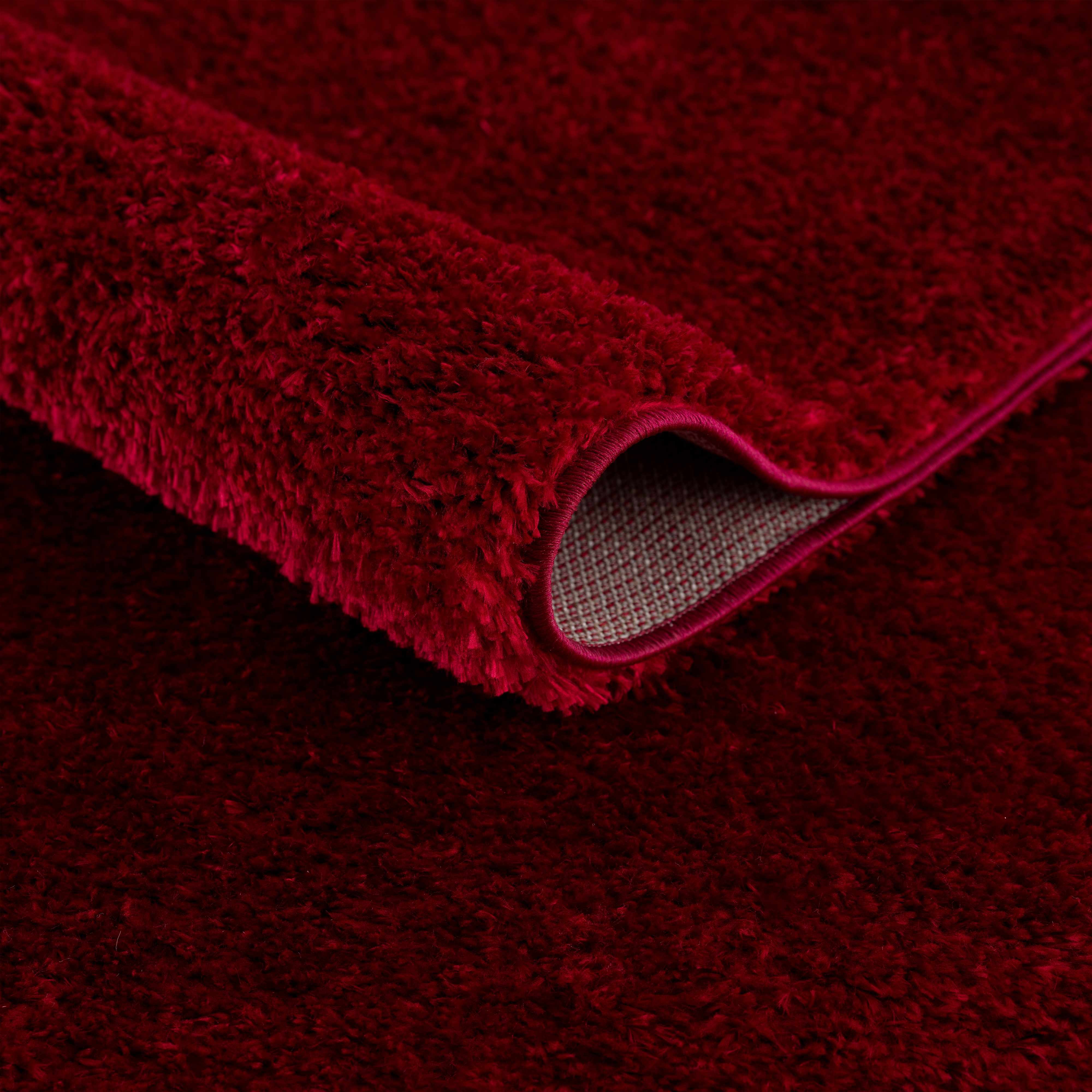 Luxurious Hauteloom Heavenly Red Plush Rug - Transform Your Space