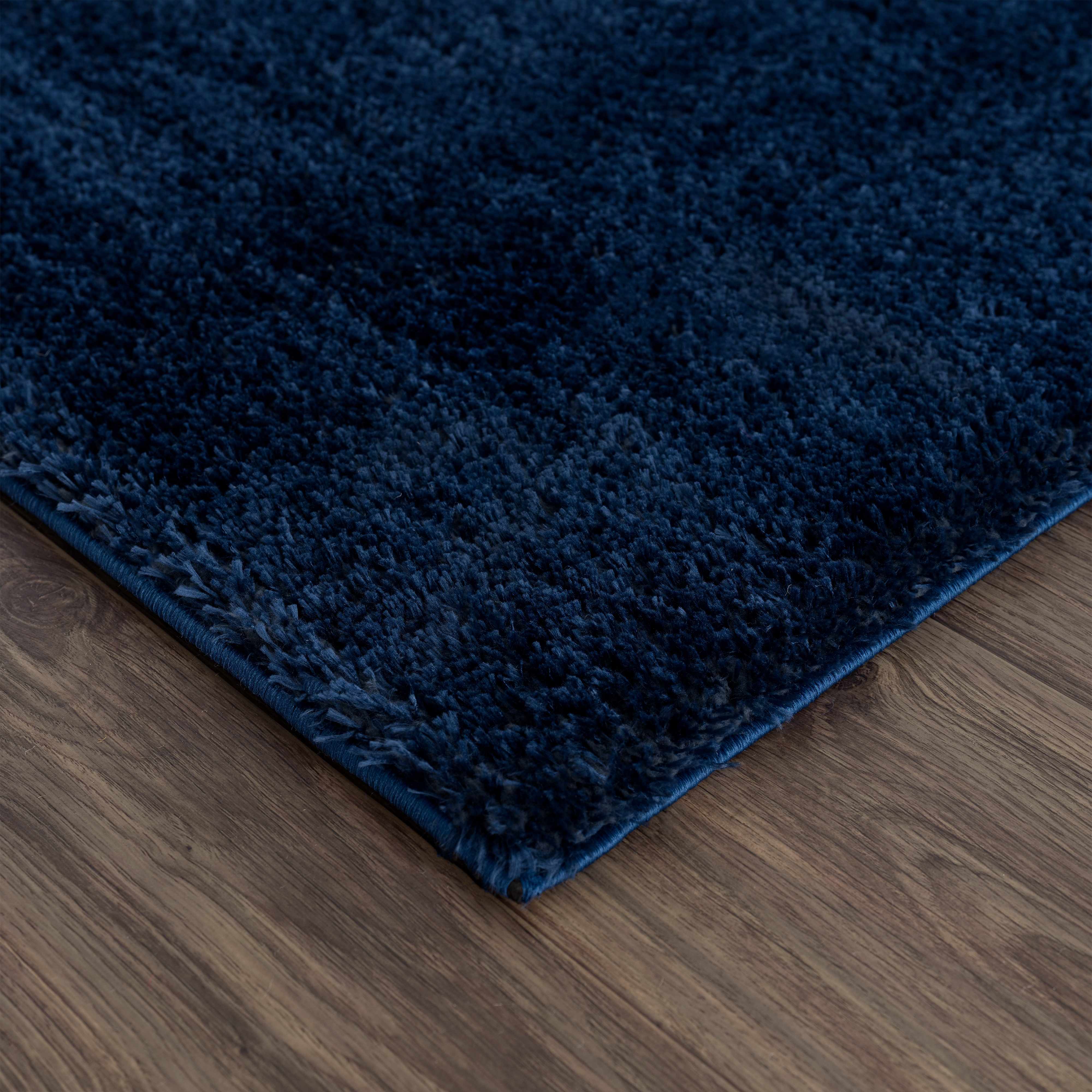 Luxurious Navy Plush Rug - Hauteloom Heavenly