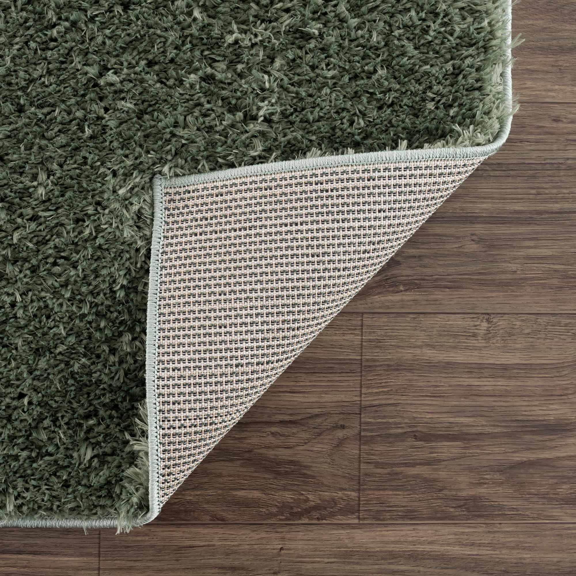 Hauteloom Faina Solid Green Ultra-Soft Washable Shag Rug
