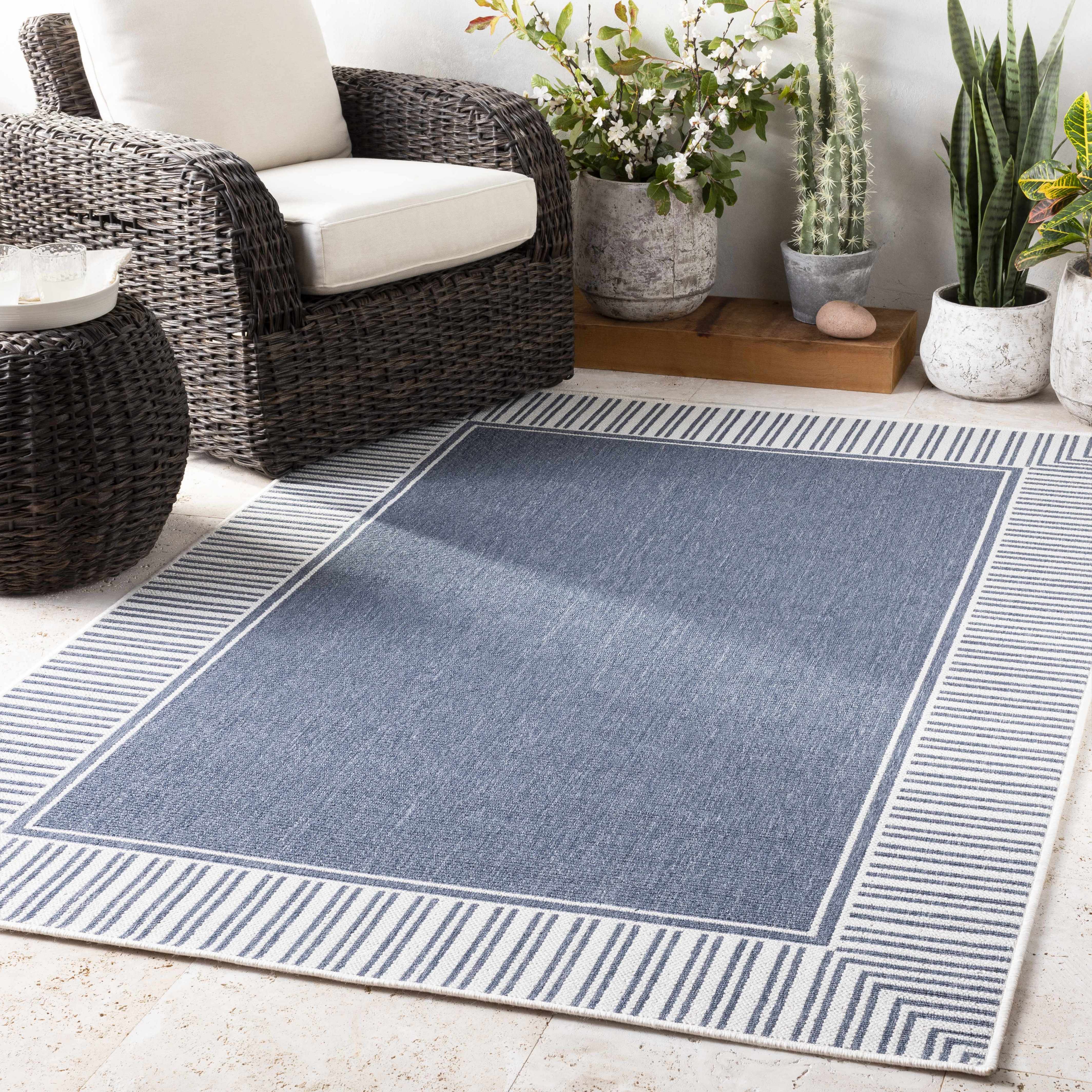 Hauteloom Hettick: The Stylish and Durable Area Rug