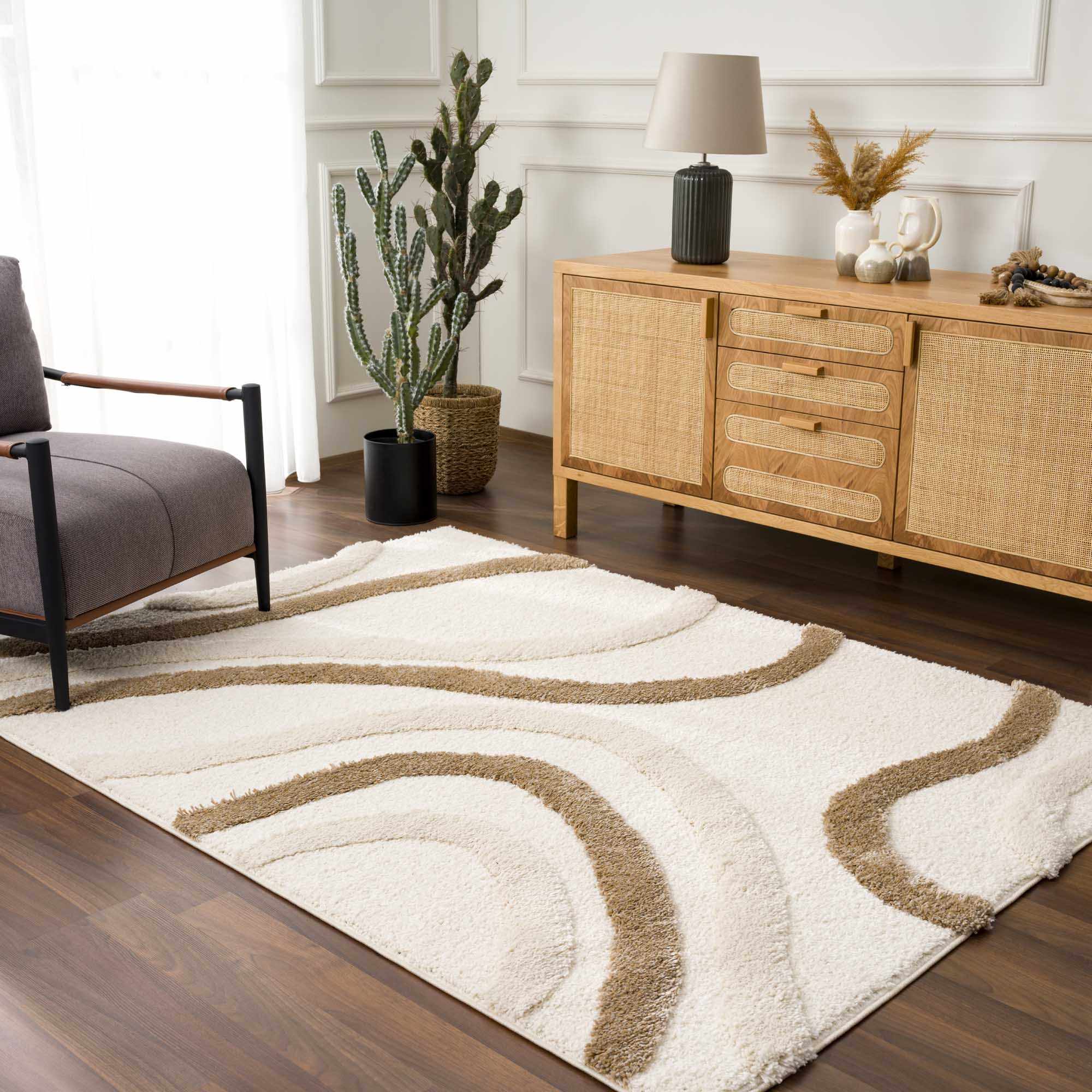 Luxurious Hauteloom Espiye Embossed Plush Rug