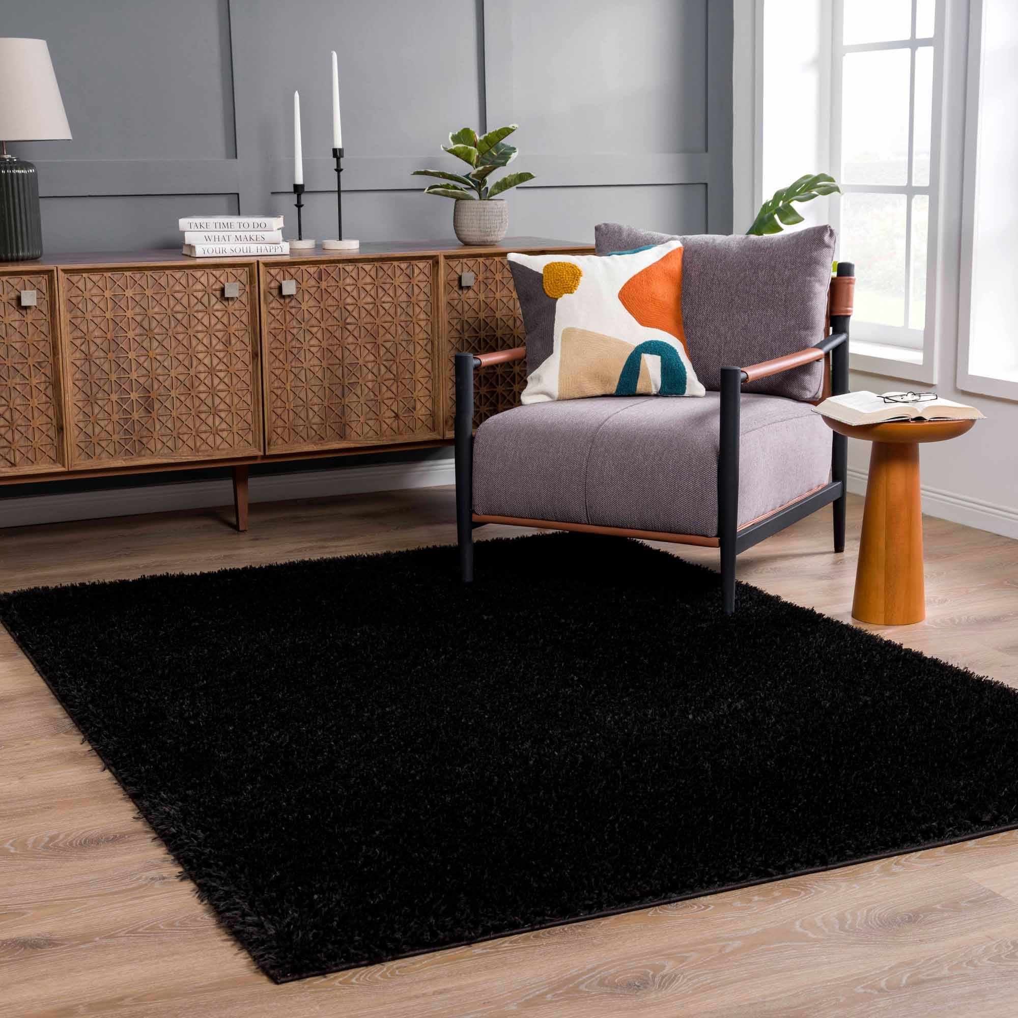 Luxurious Hauteloom Faina Solid Black Shag Rug - Effortlessly Washable!