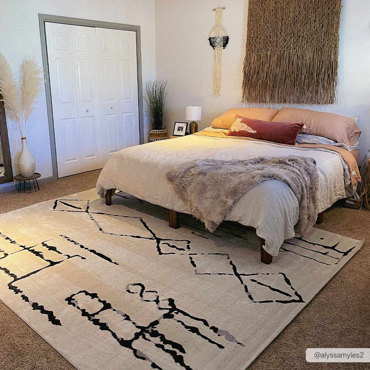 Hauteloom Maguyam Washable Rug - Transform Your Space