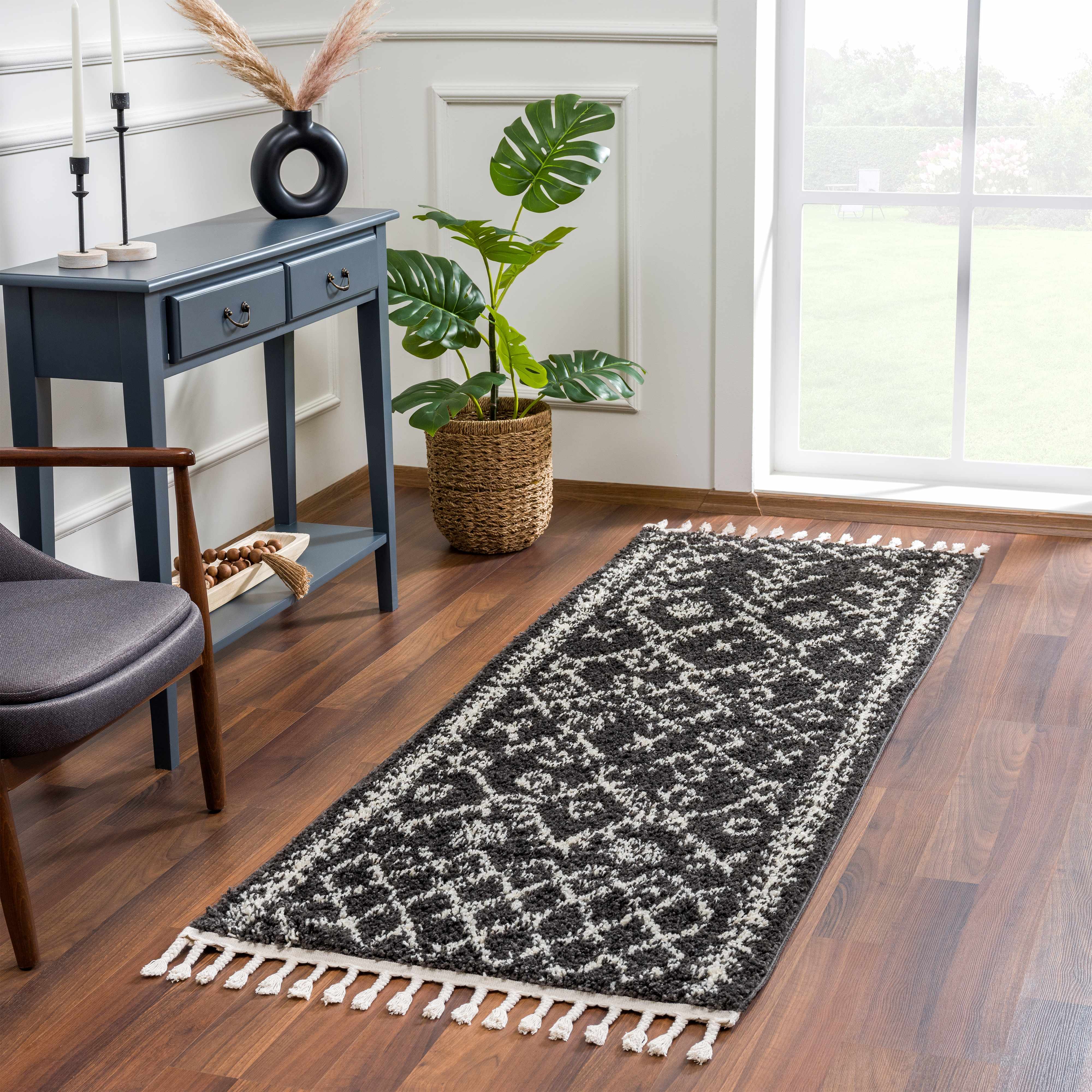 Indulge in Luxury: Hauteloom Godalming Black Plush Carpet