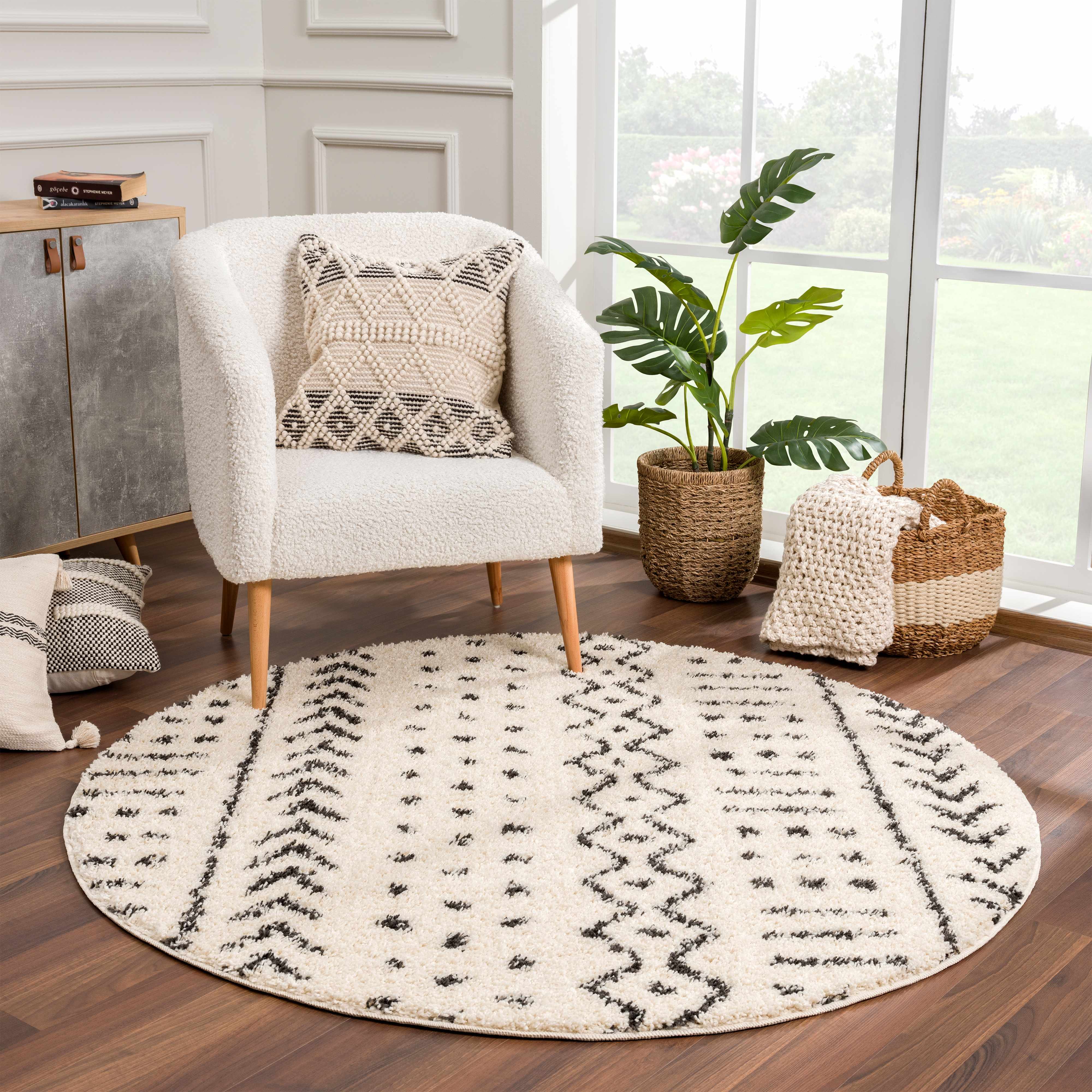Hauteloom Hauppauge Bohemian Berber Shag Plush Carpet - Inviting Luxury!