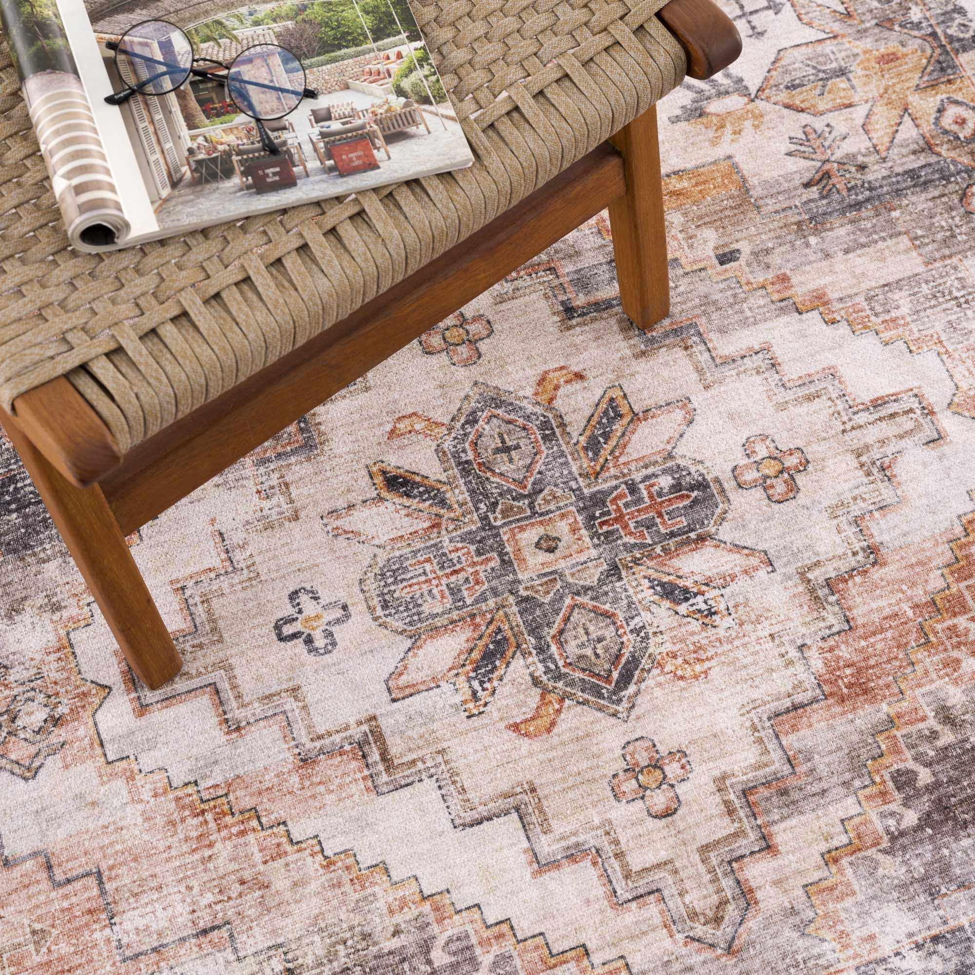 Hauteloom Isugod Washable Rug - Transform Your Space