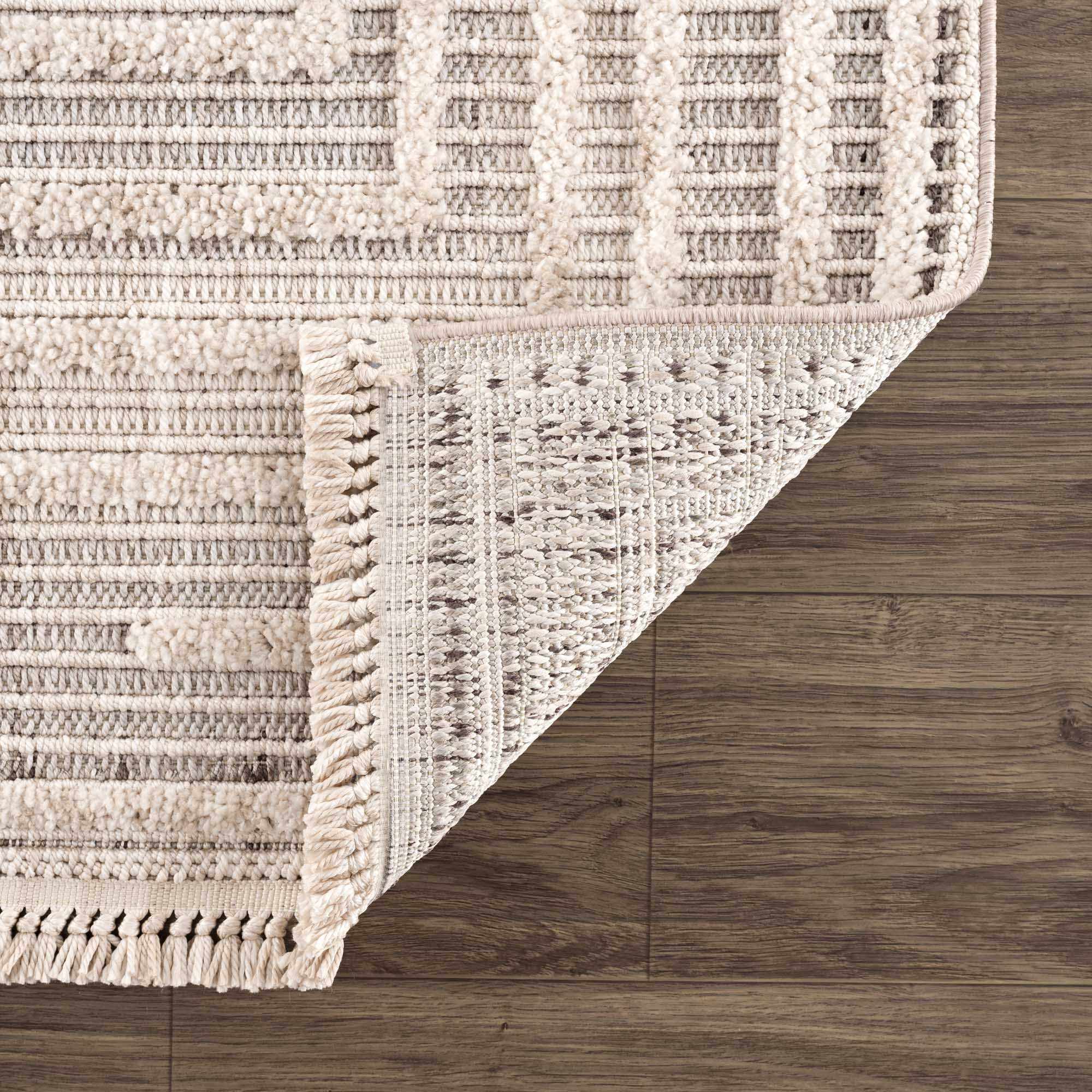 Luxurious Hauteloom Lunao Area Rug