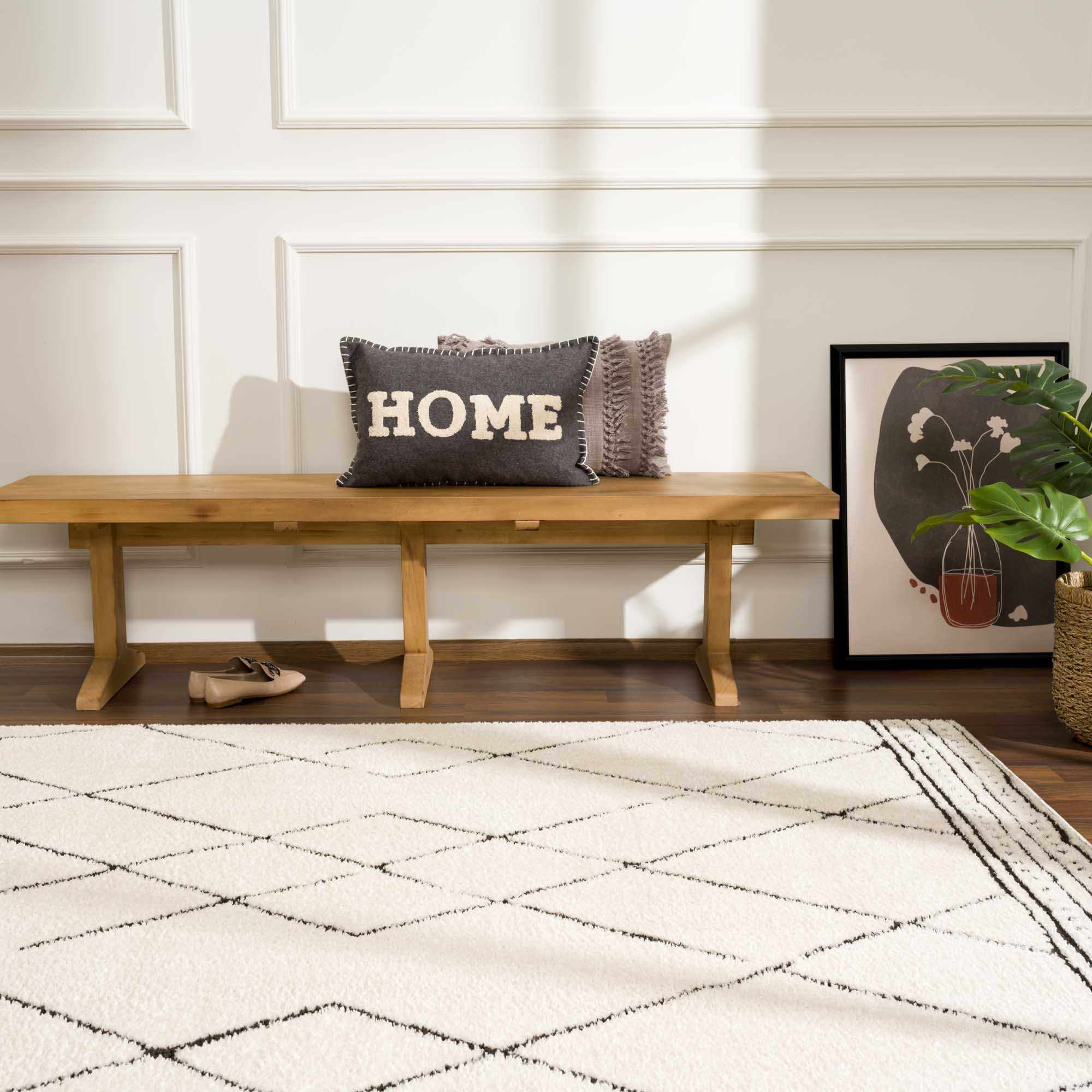 Stunning Hauteloom Keone Black & White Area Rug - Transform Your Space