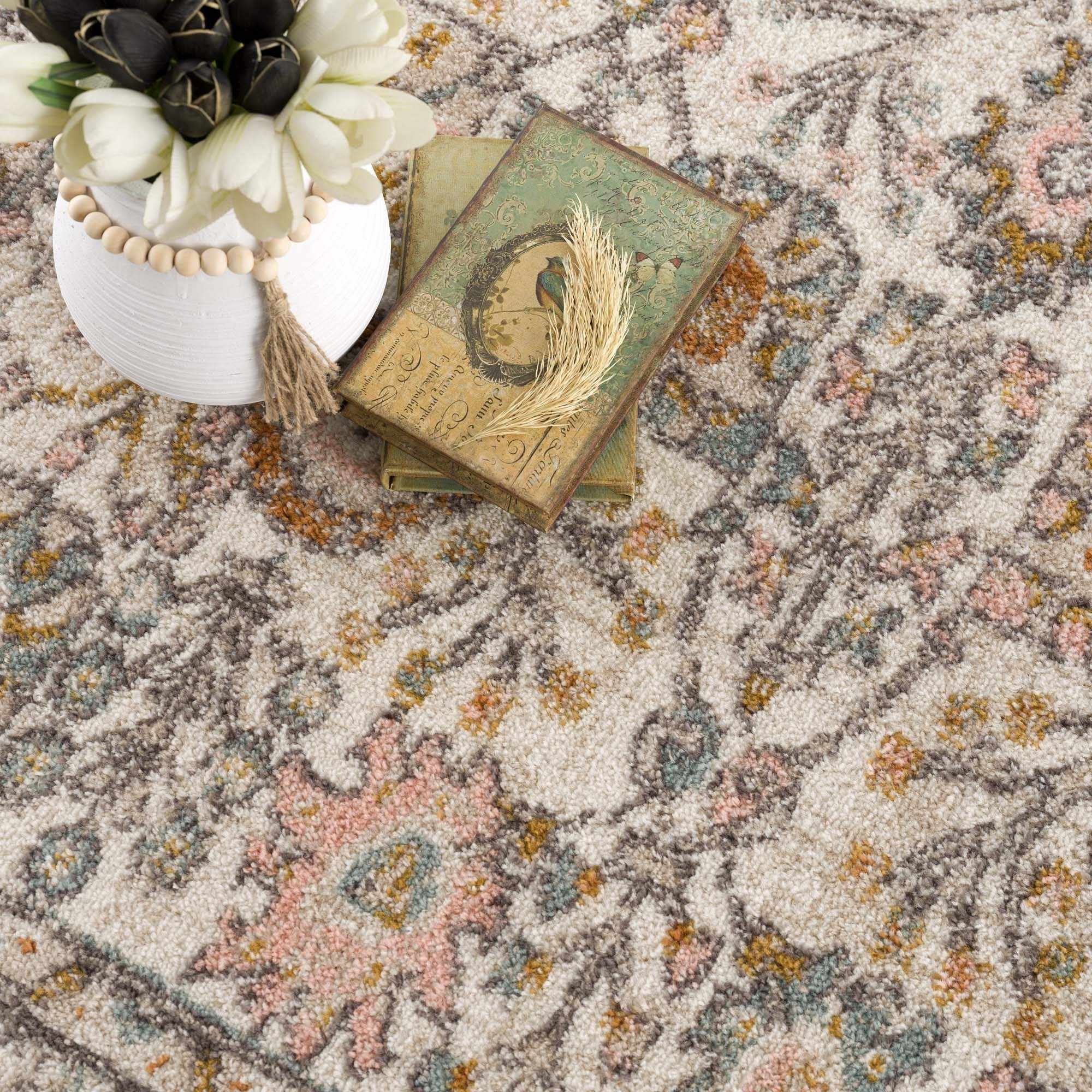 Luxurious Hauteloom Herstmonceux Area Rug - Transform Your Space!