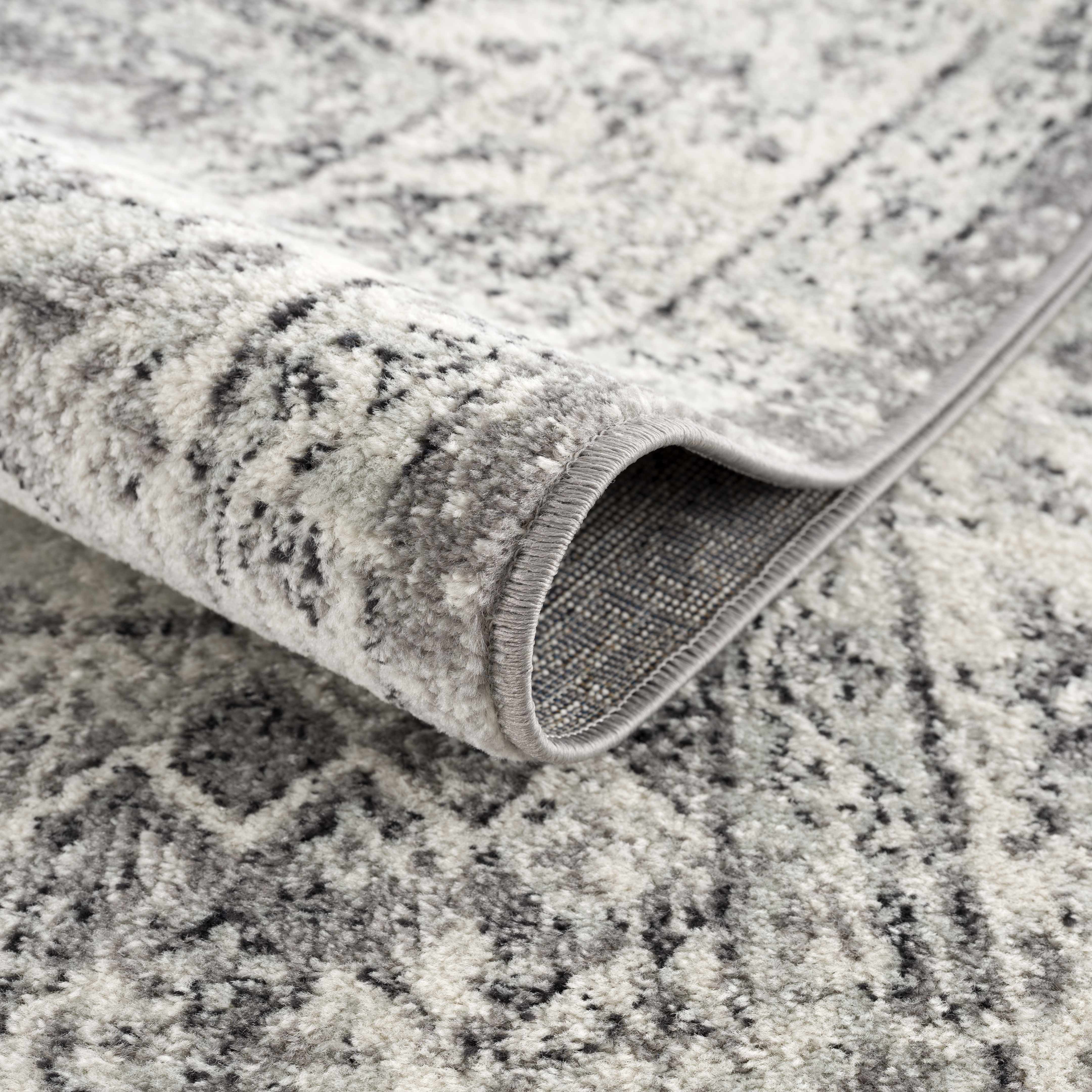Exquisite Hauteloom Marash KMRSH-4615 Area Rug - Enhance Your Space