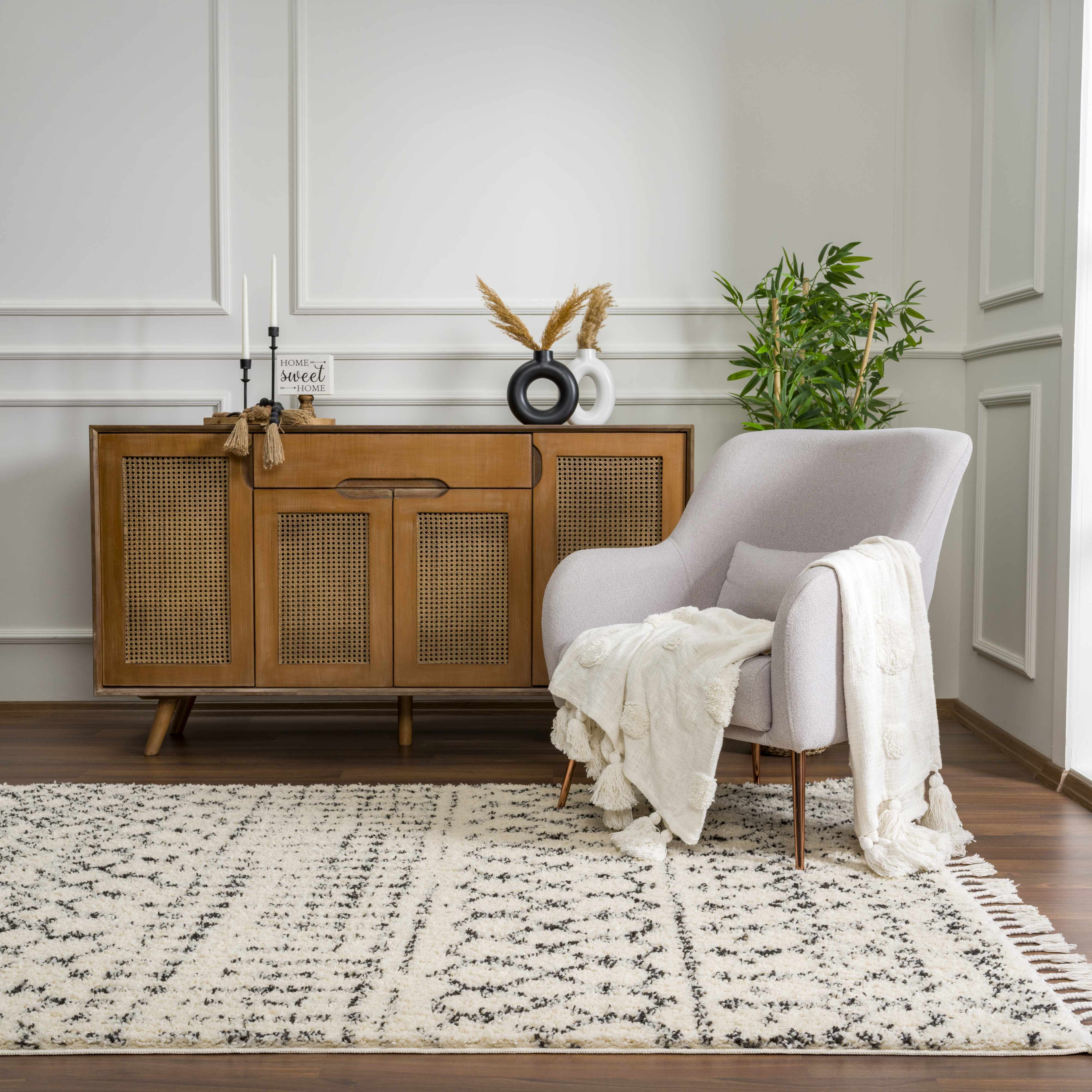 Luxurious Hauteloom Kibureau Cream Trellis Shag Area Rug - Transform Your Space