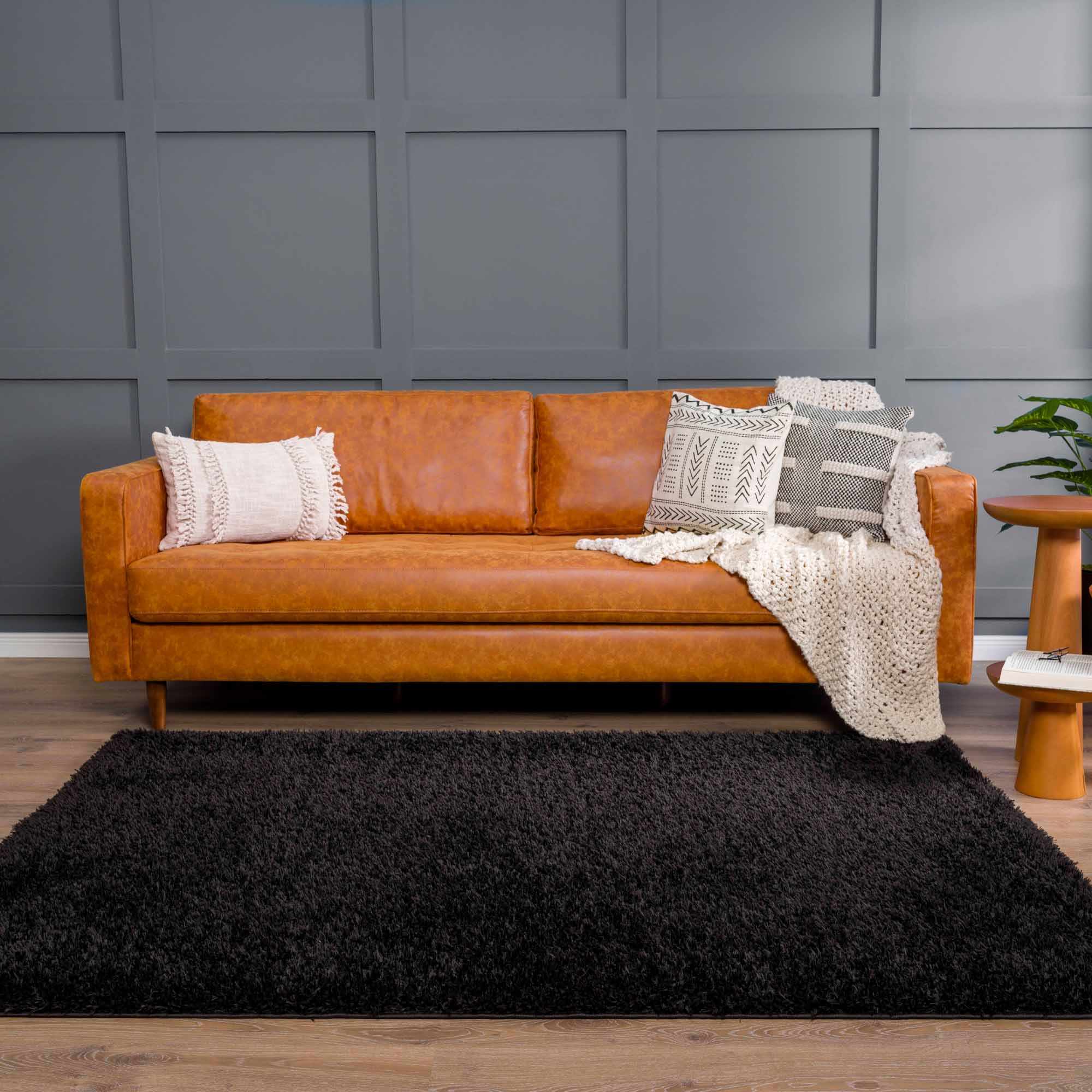 Luxurious Hauteloom Faina Solid Black Shag Rug - Effortlessly Washable!