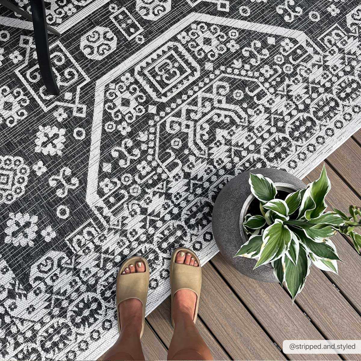 Exquisite Hauteloom Kingscliff Area Rug - Transform Your Space