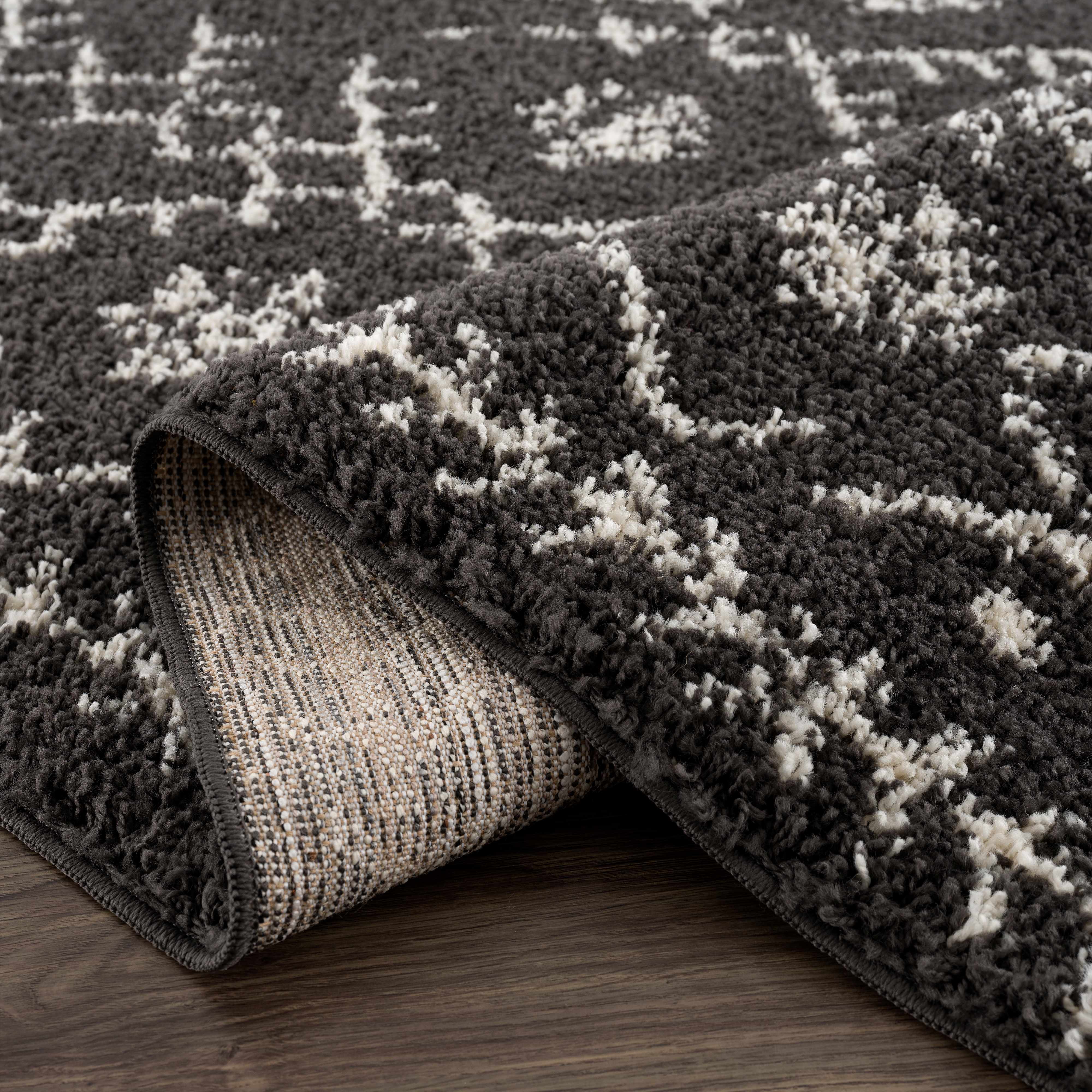 Indulge in Luxury: Hauteloom Godalming Black Plush Carpet