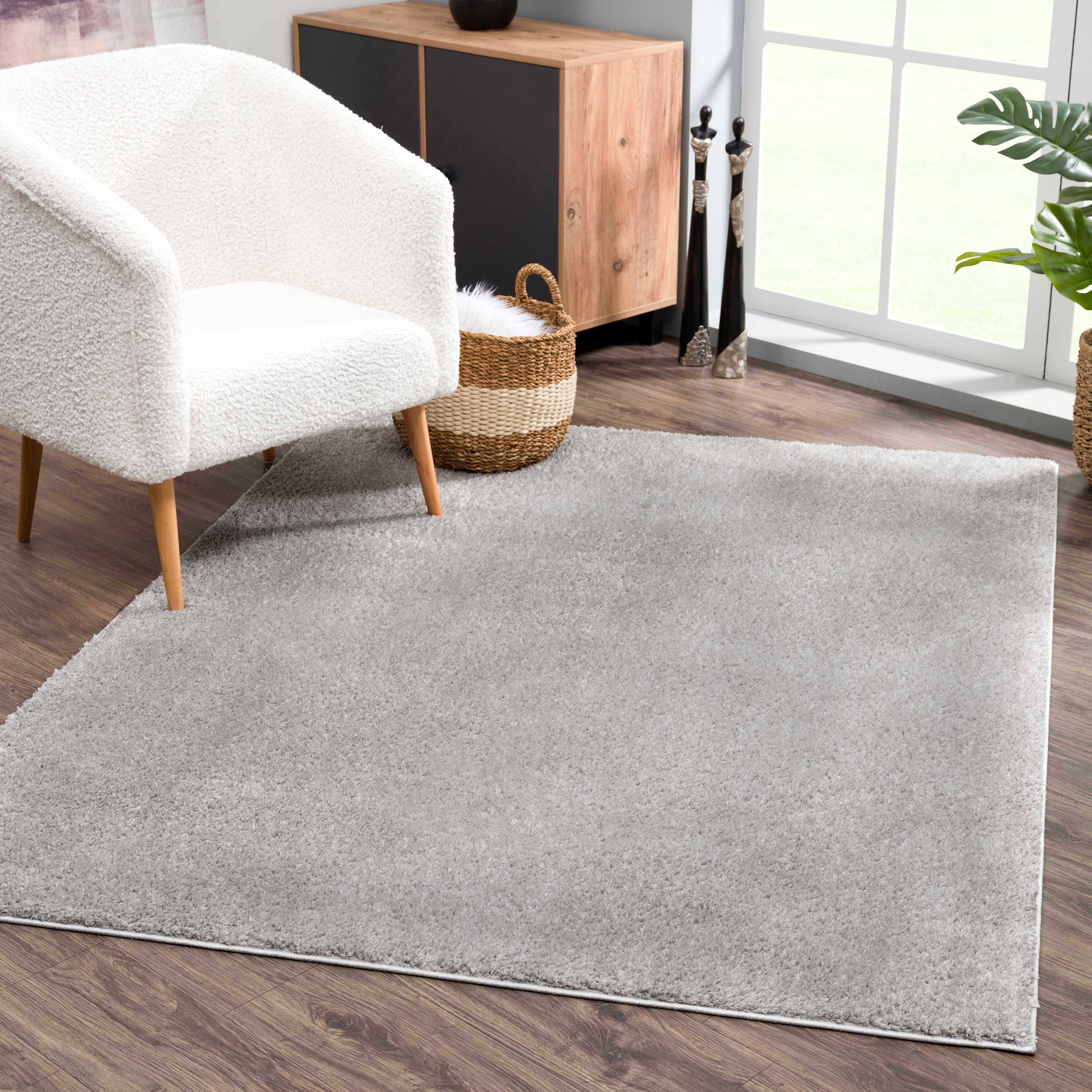 Luxurious Judy Light Gray Washable Area Rug - Transform Your Space