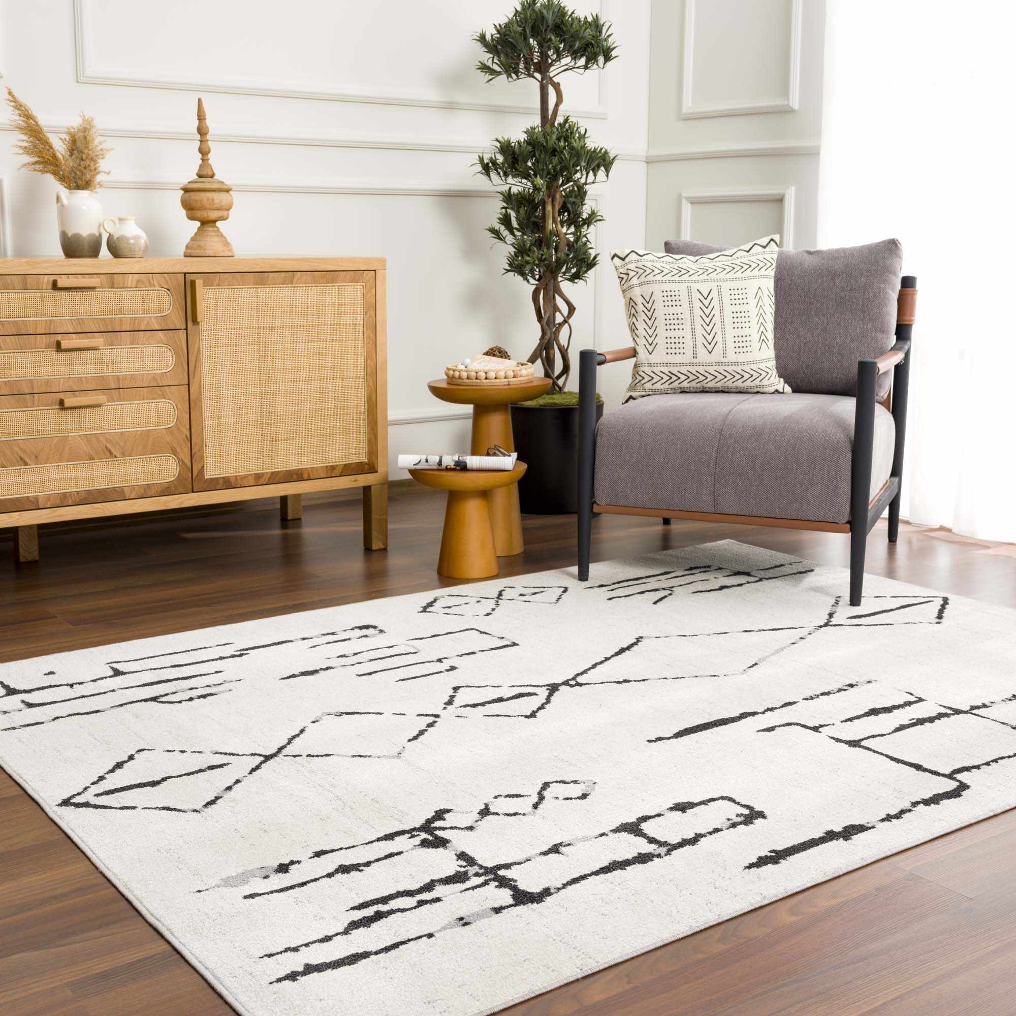 Hauteloom Maguyam Washable Rug - Transform Your Space