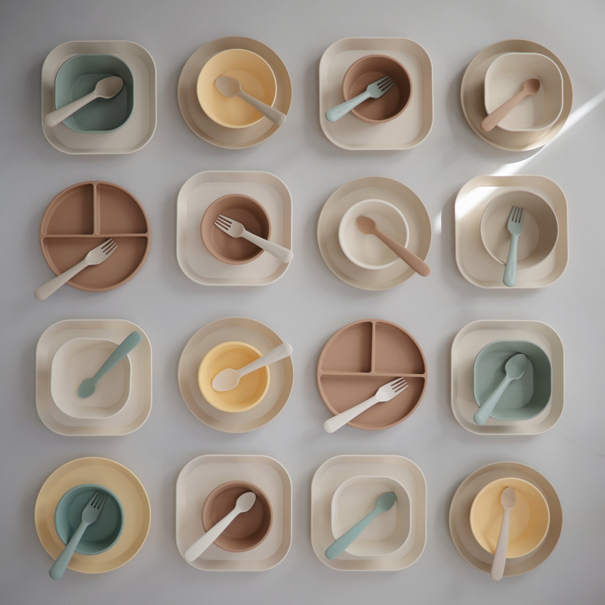 Mushie's Charming 2-Piece Square Dinnerware Set for Babies