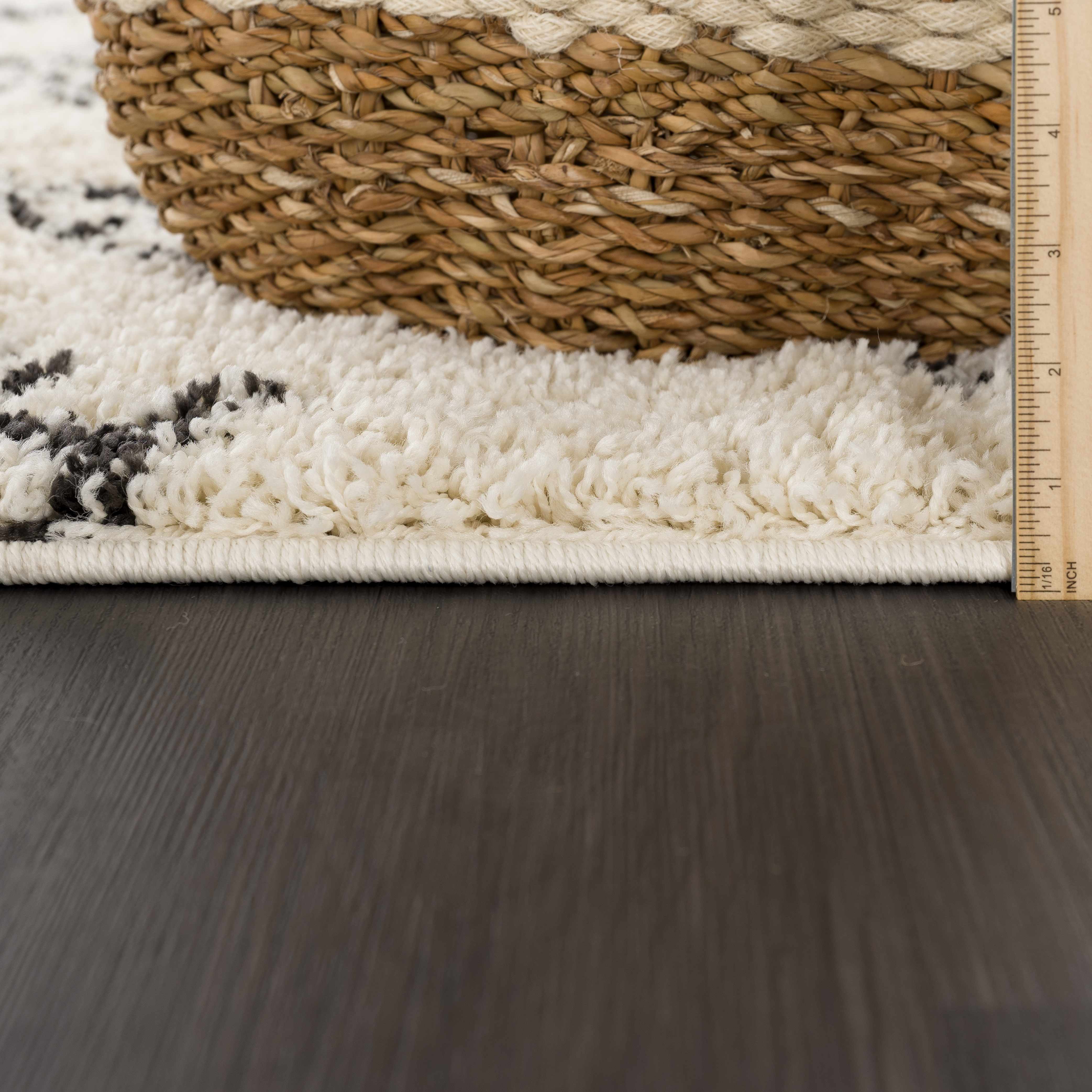 Hauteloom Emlenton Berber Shag Rug - Cozy Up Your Home