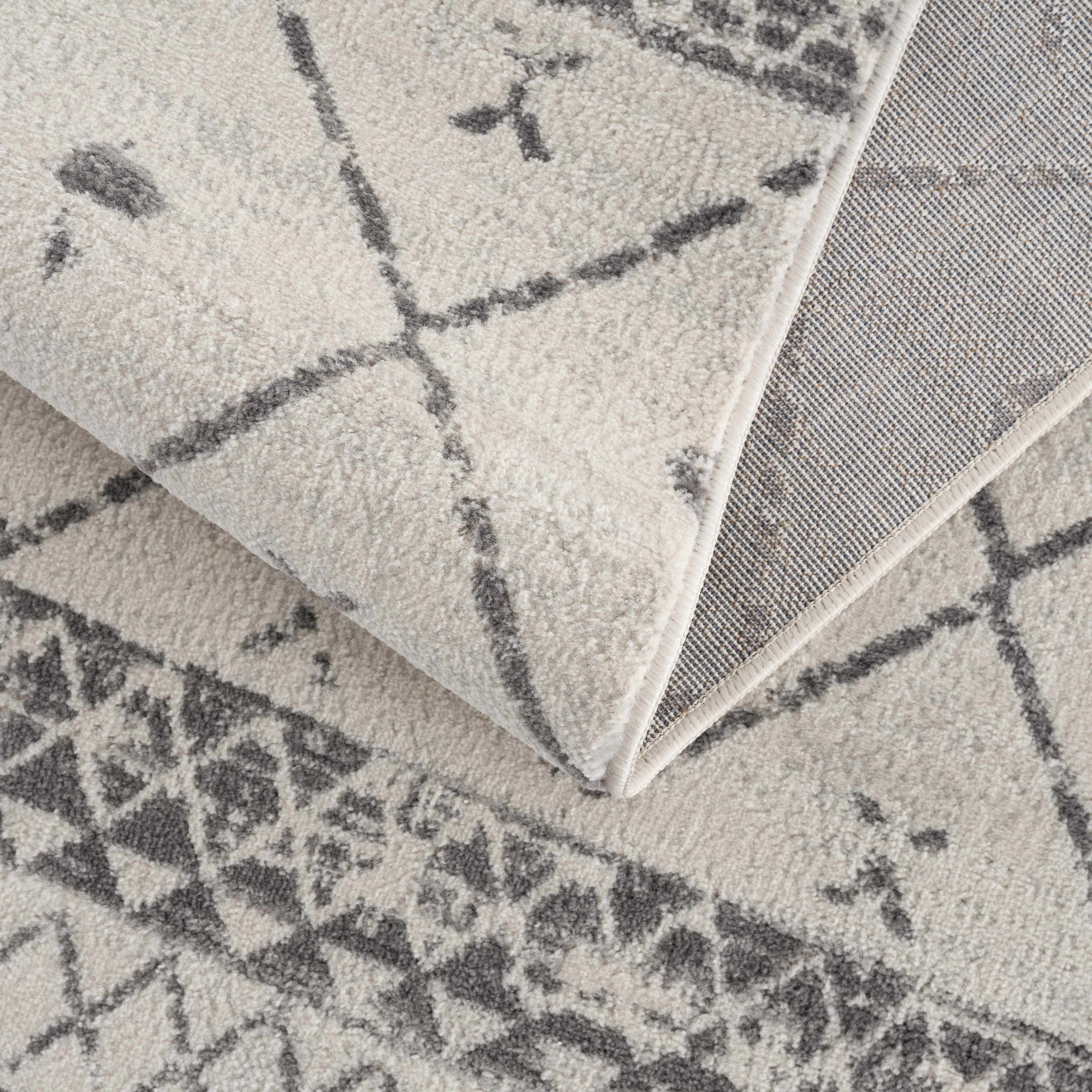 Hauteloom Newville: The Epitome of Stylish Area Rugs