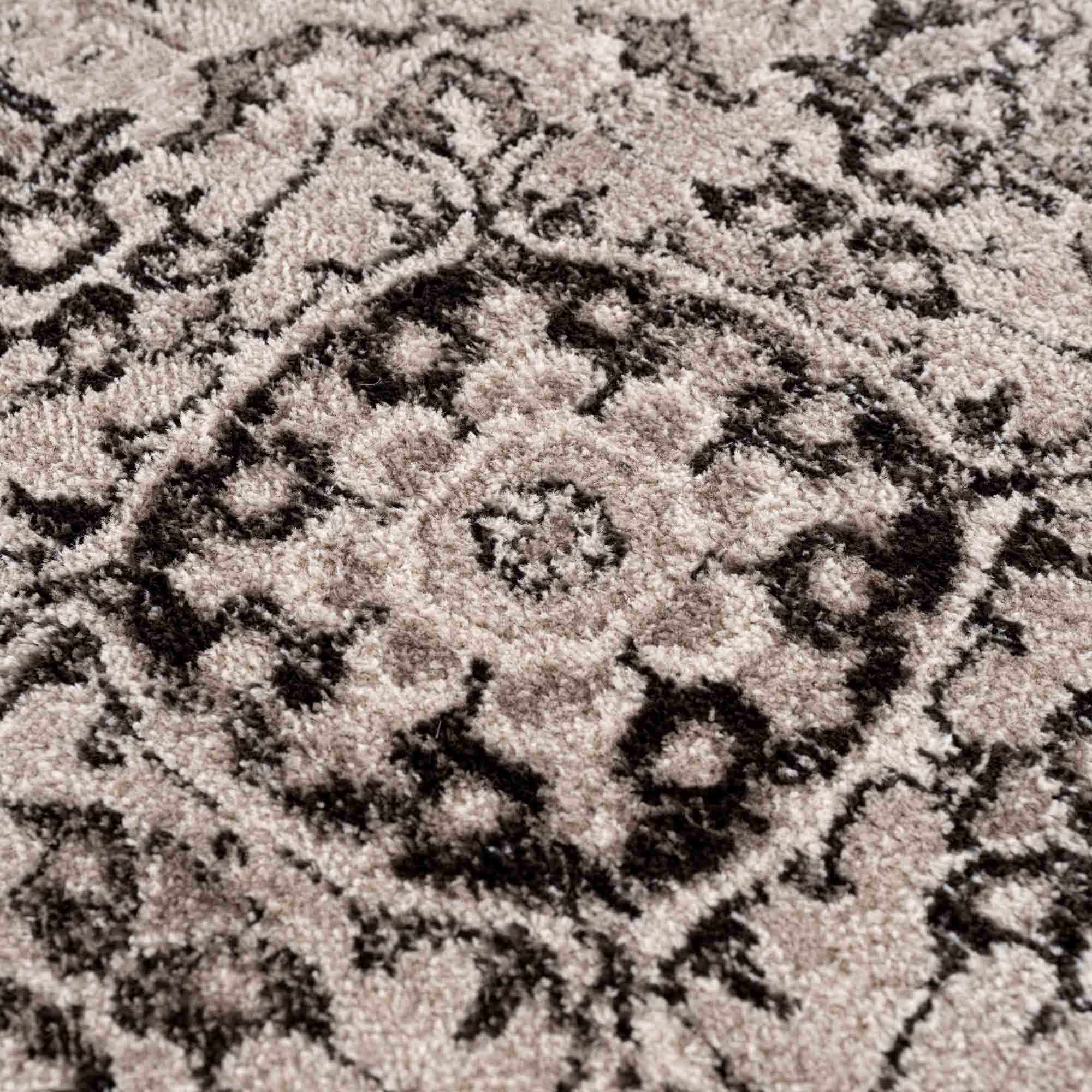Grab Your Dreamy Hauteloom Albie Beige Area Rug - Clearance Now!