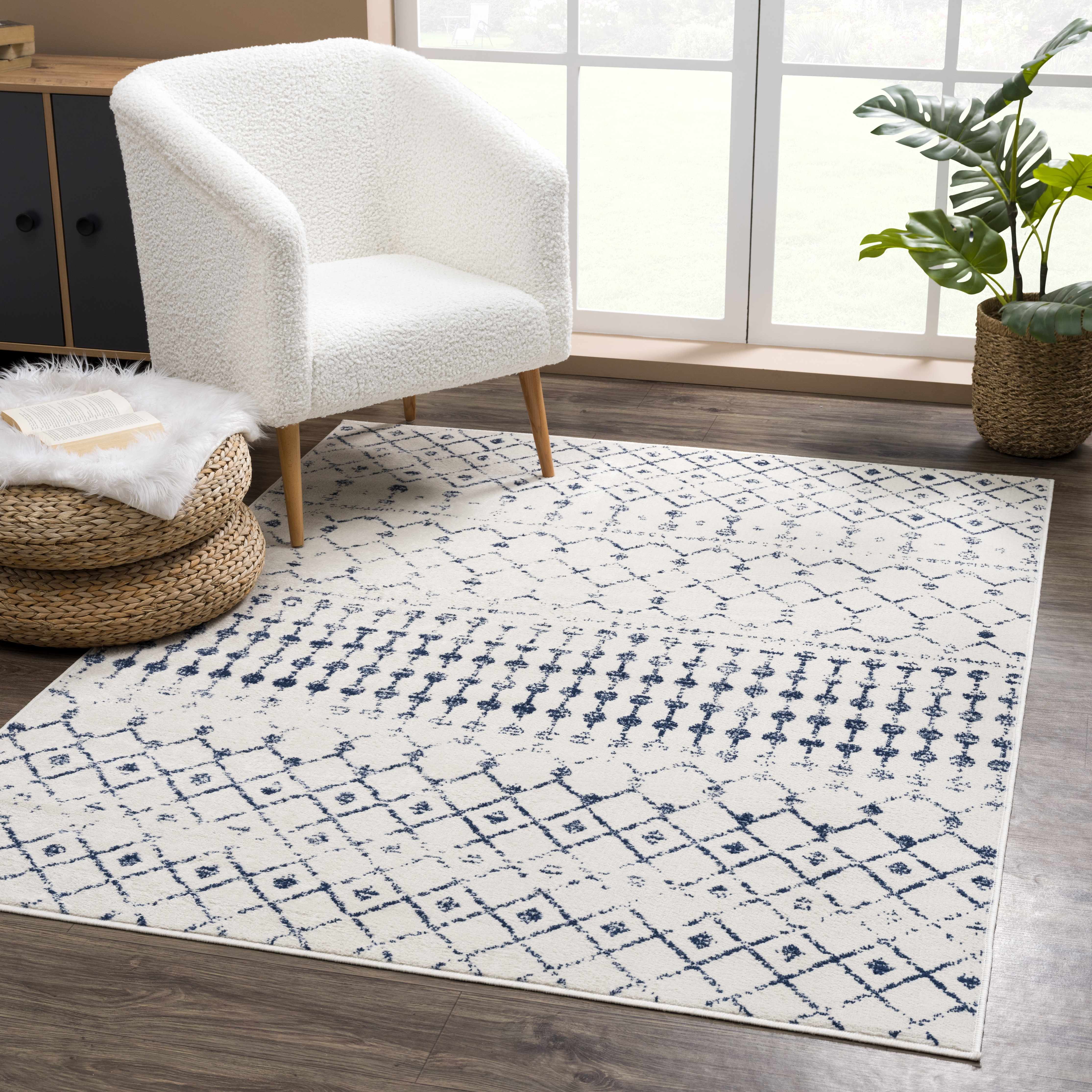 Exquisite Hauteloom Tigrican Blue 2332 Area Rug - Transform Your Space