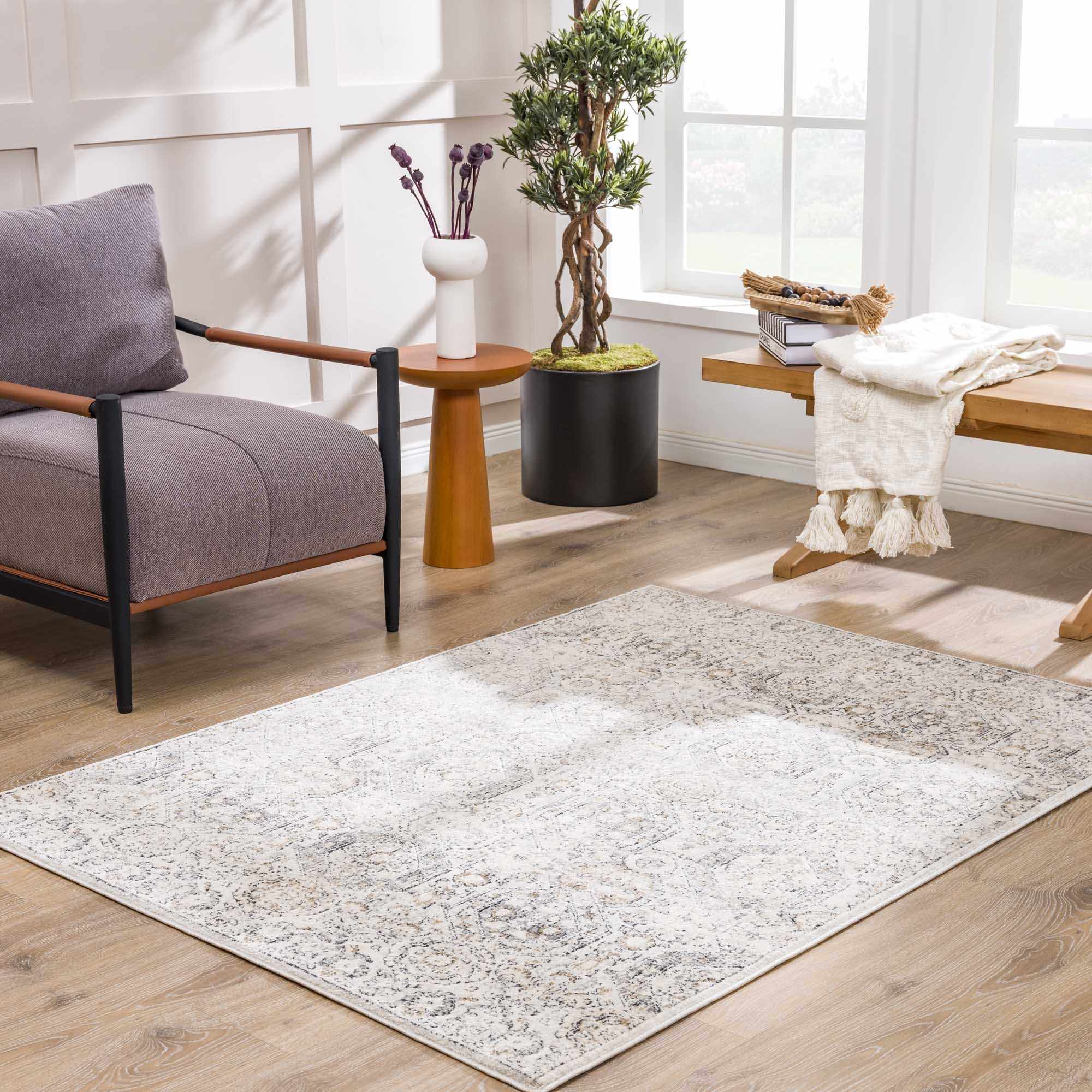 Exquisite Hauteloom Parkerfield Area Rug - A Timeless Beauty for Your Home