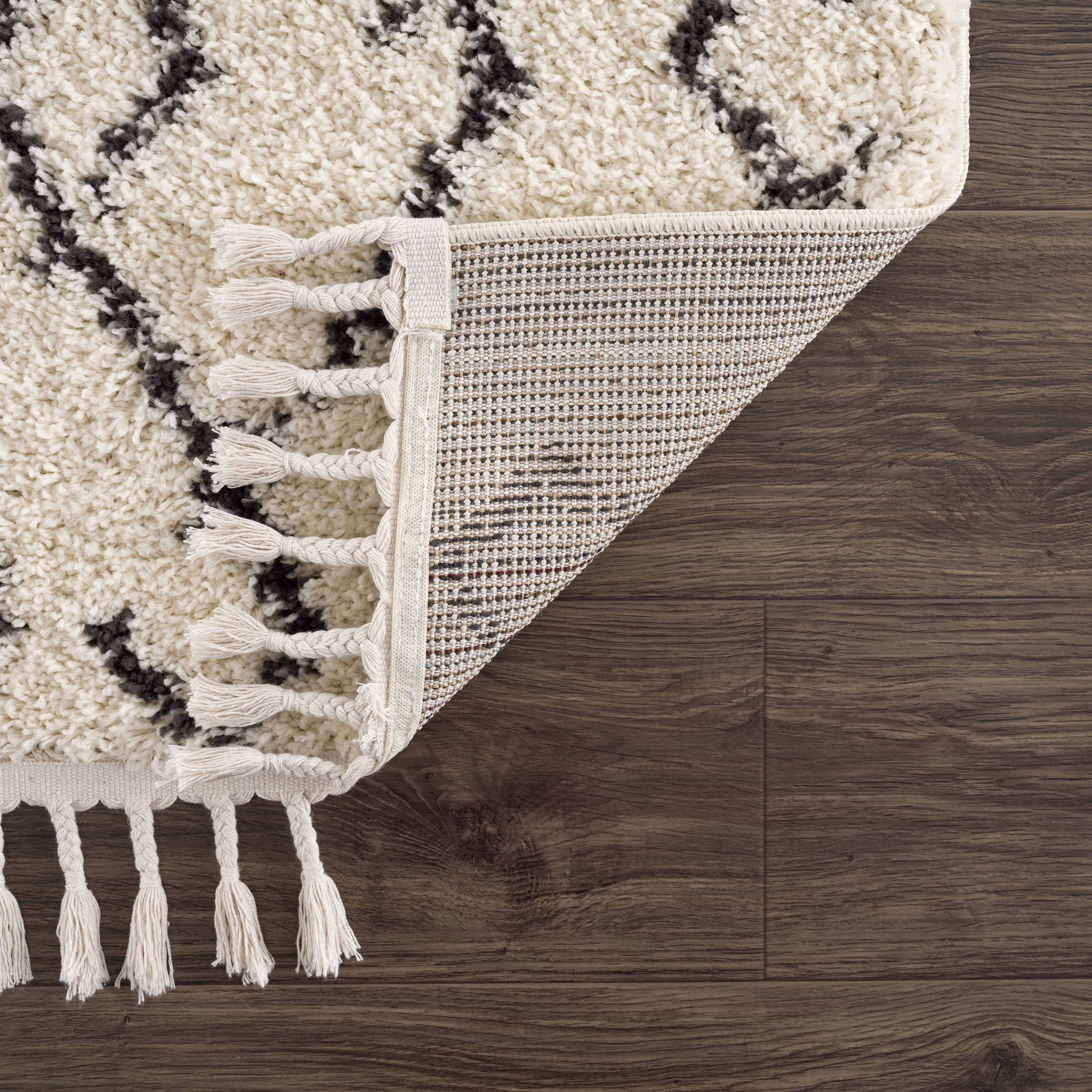 Exquisite Hauteloom Pahala Area Rug