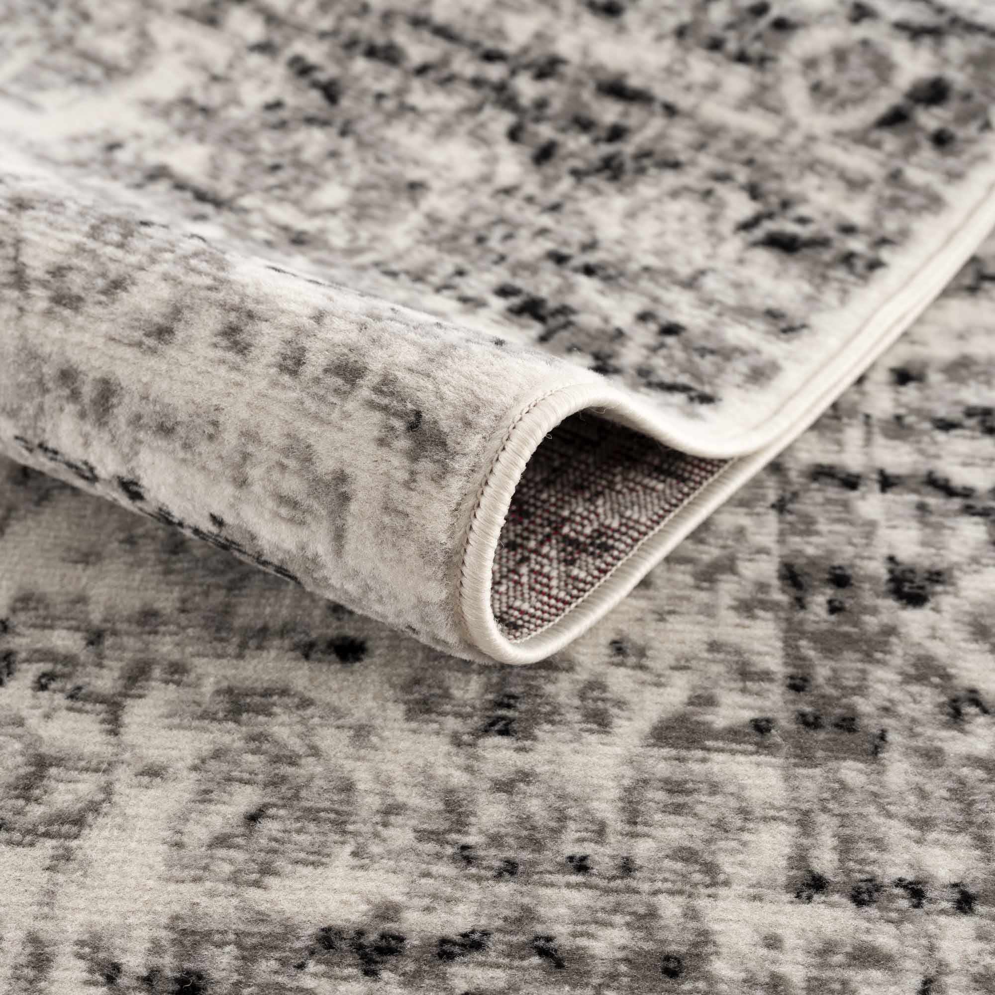 Exquisite Hauteloom Park Rug