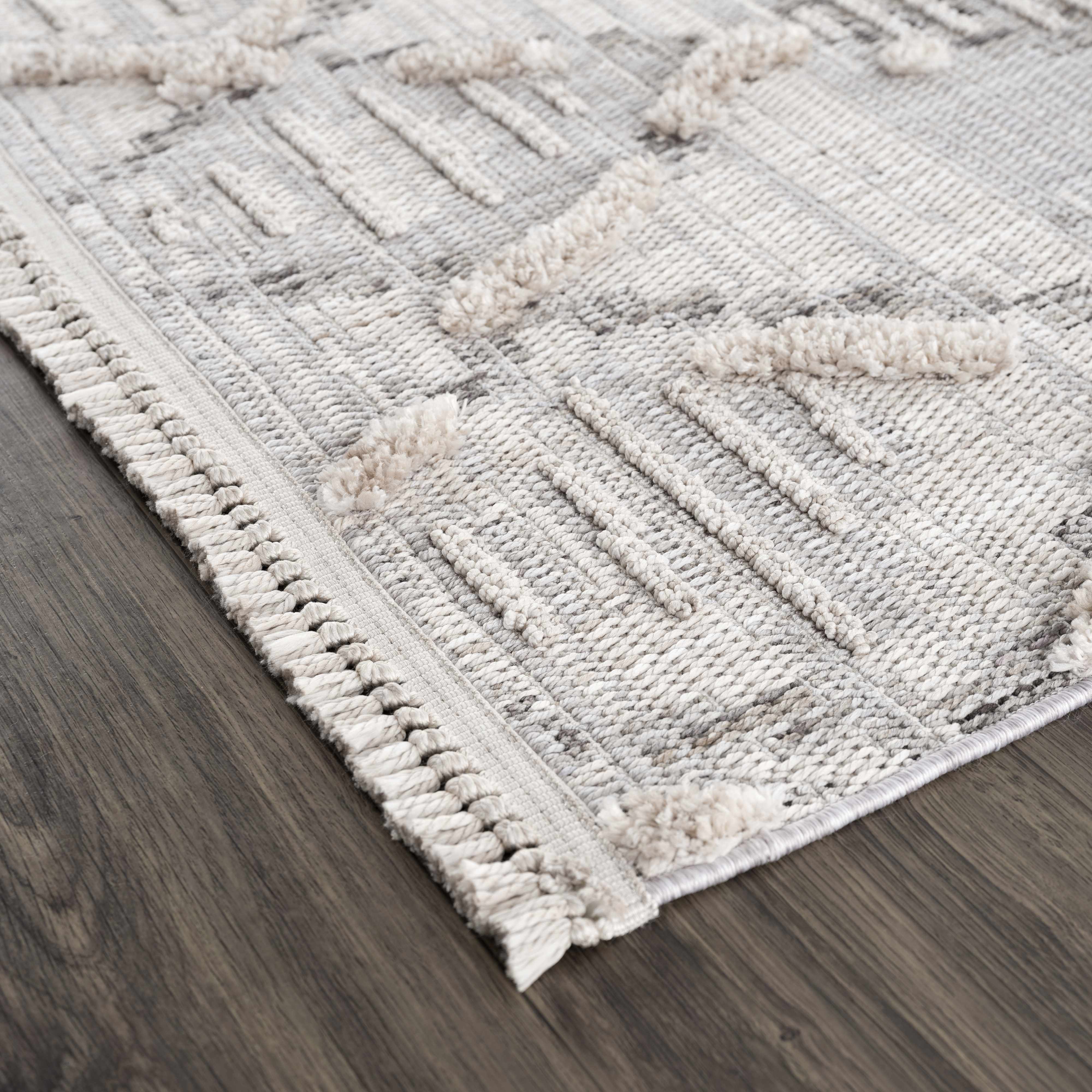 Exquisite Hauteloom Bogtong Area Rug