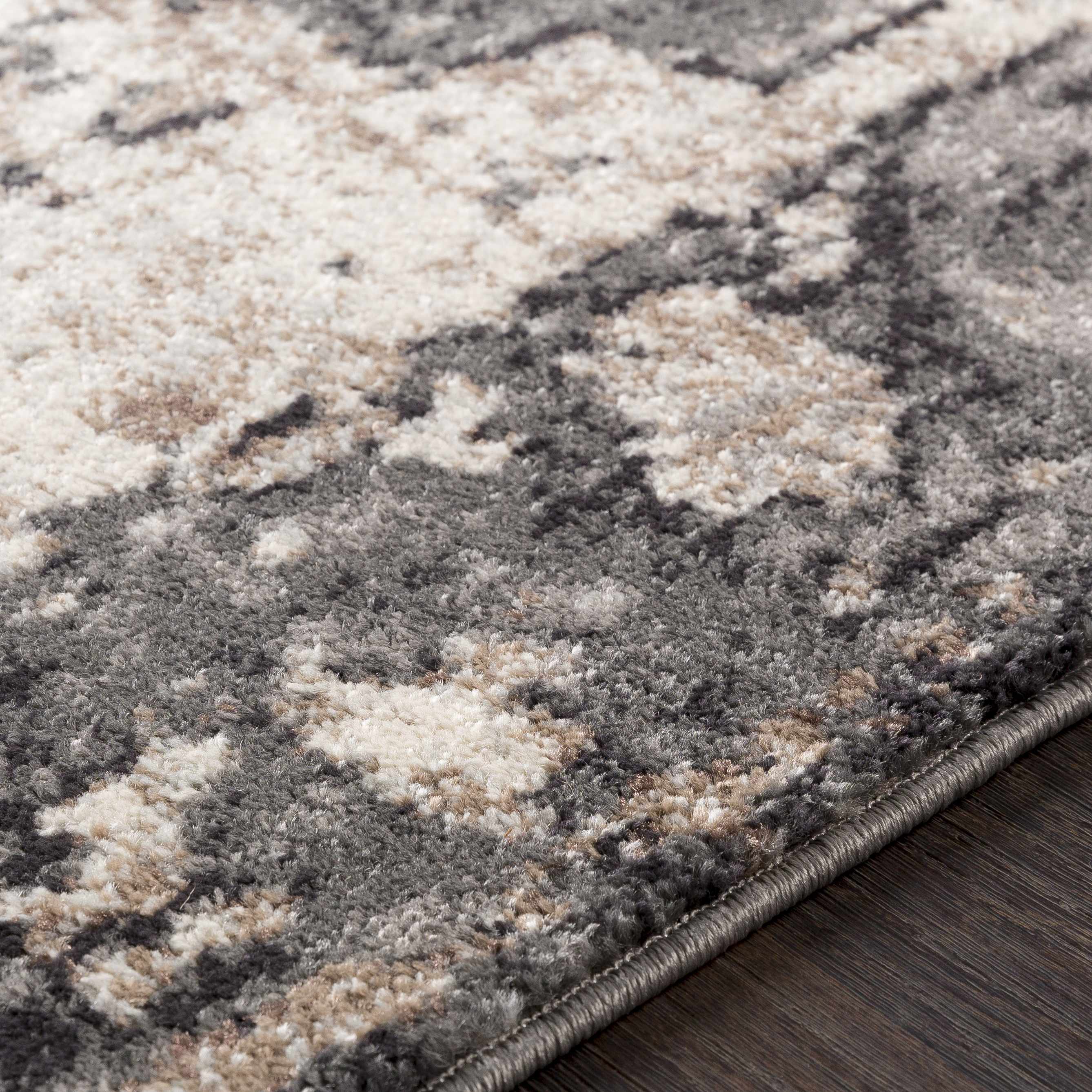 Exquisite Hauteloom Newalla Area Rug